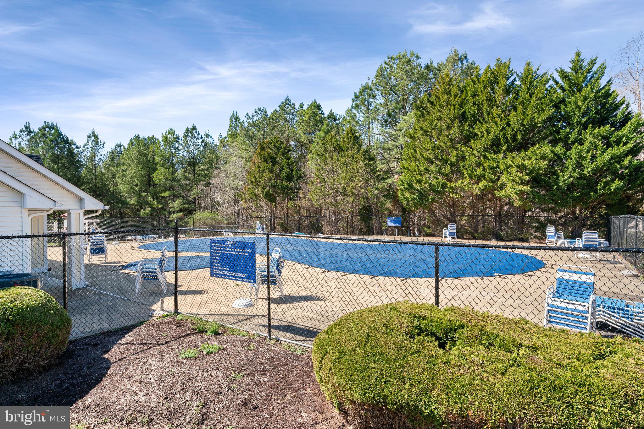 SOUTH WOODS - Residential