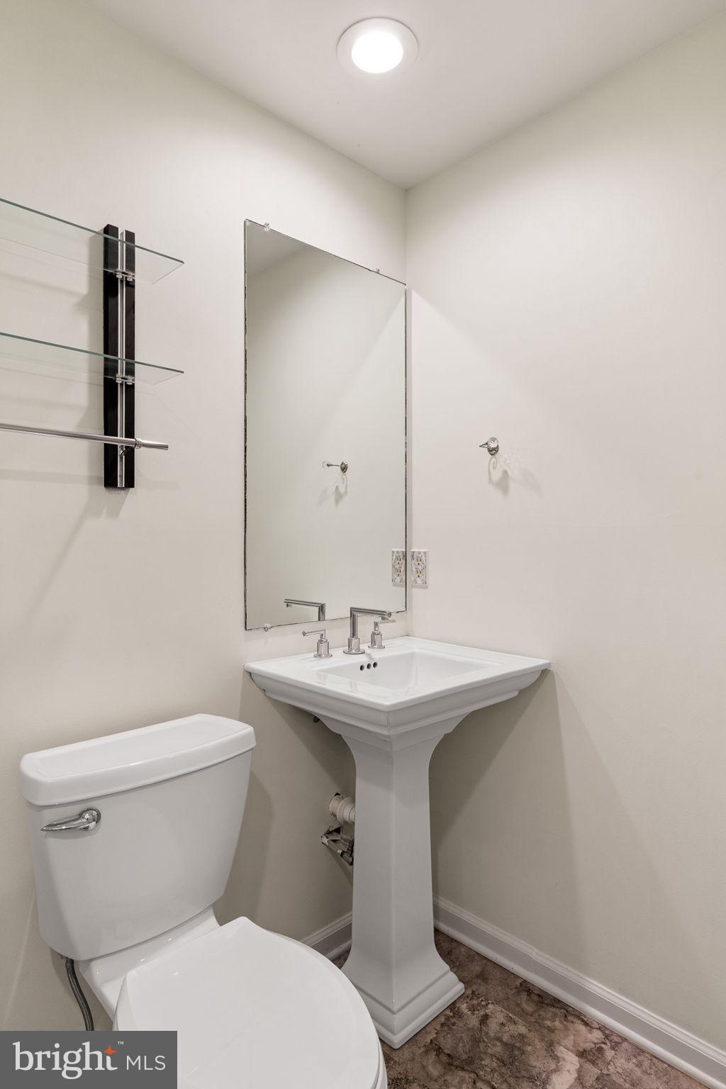 SOUTH WOODS - Residential