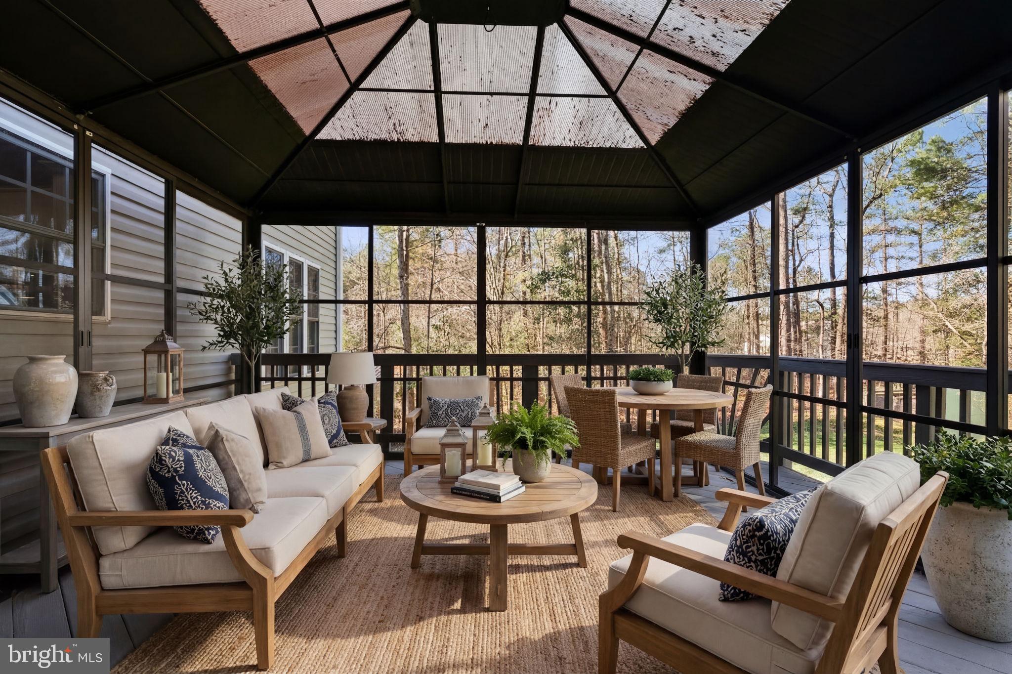 SOUTH WOODS - Residential