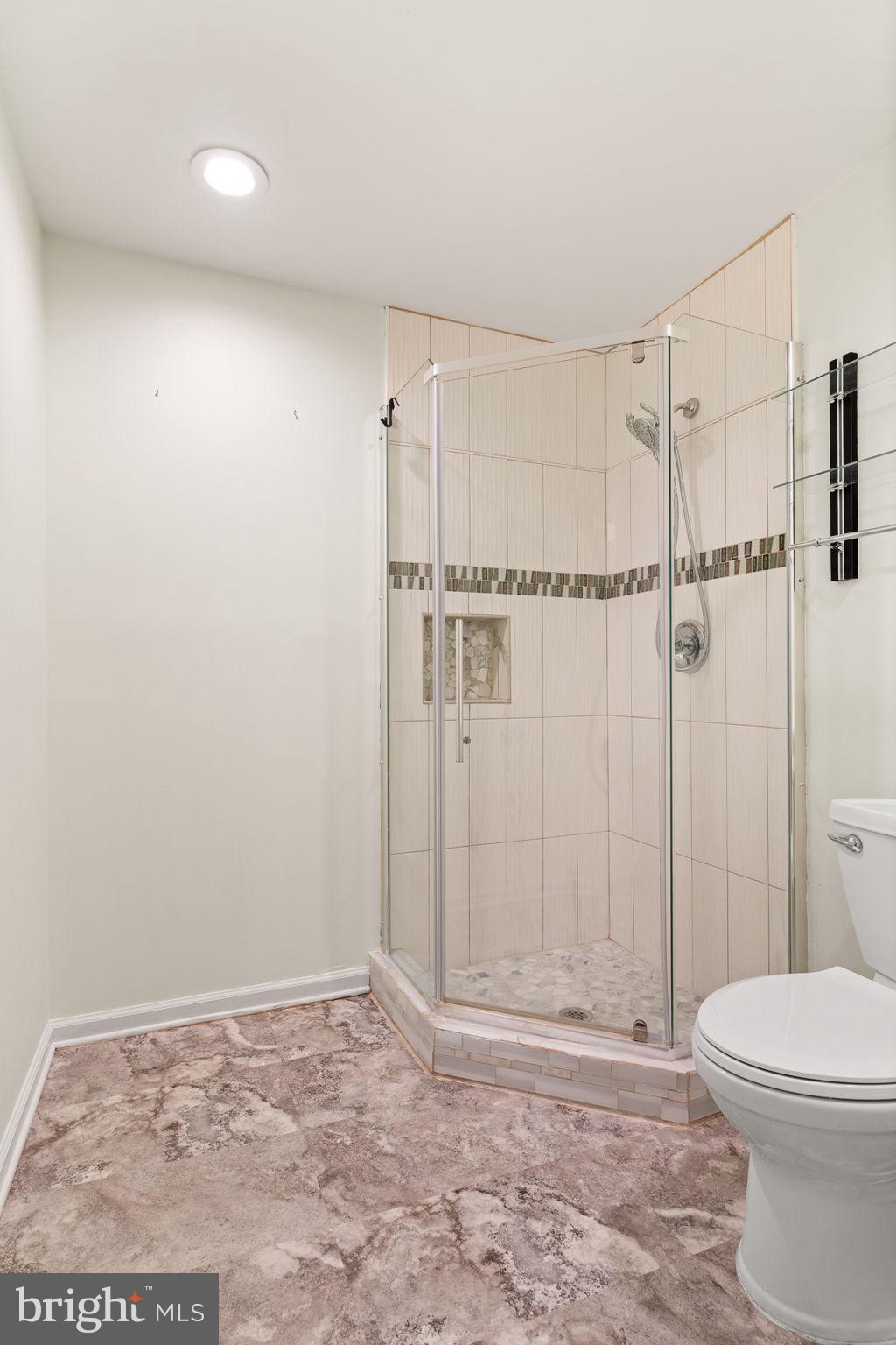 SOUTH WOODS - Residential