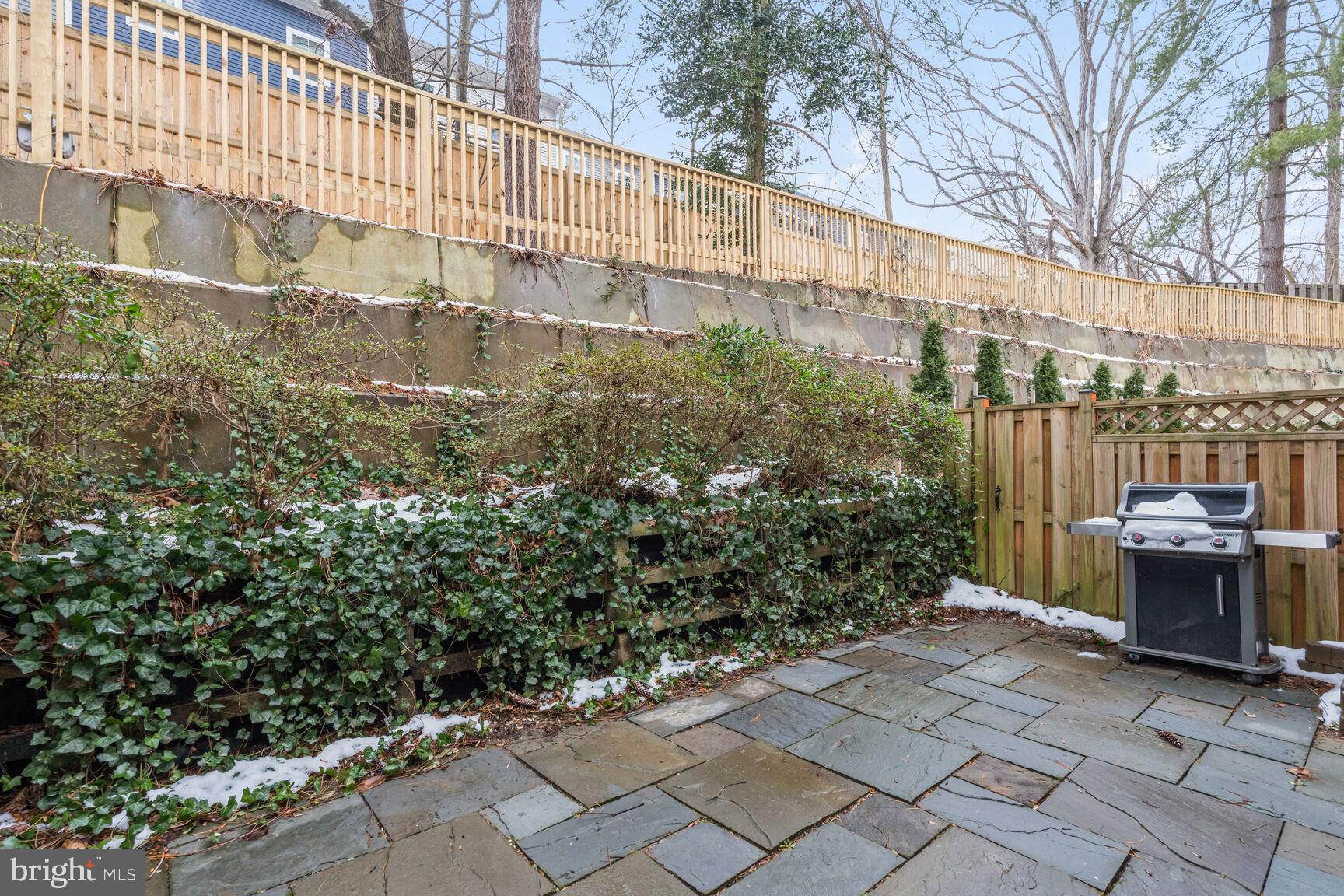 BELLS MILL SPRINGS - Residential