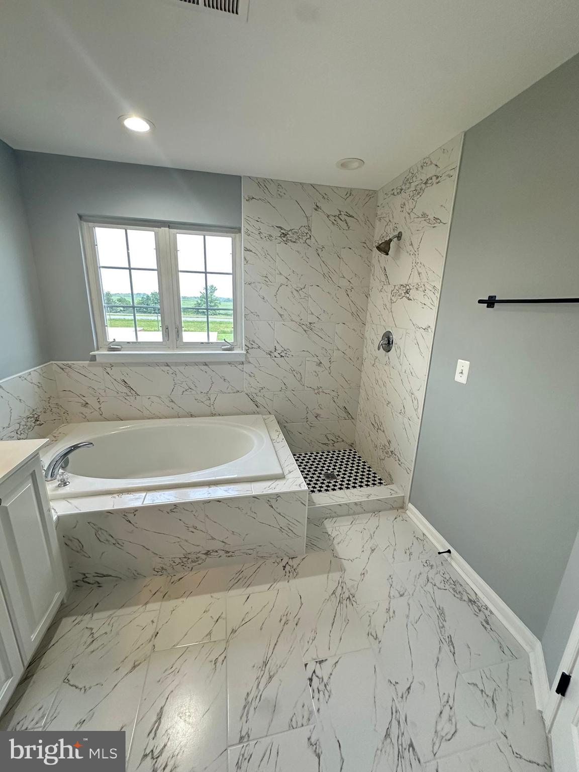 WINDMILL CROSSING - Residential