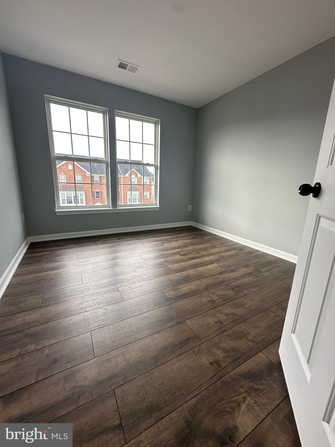 WINDMILL CROSSING - Residential