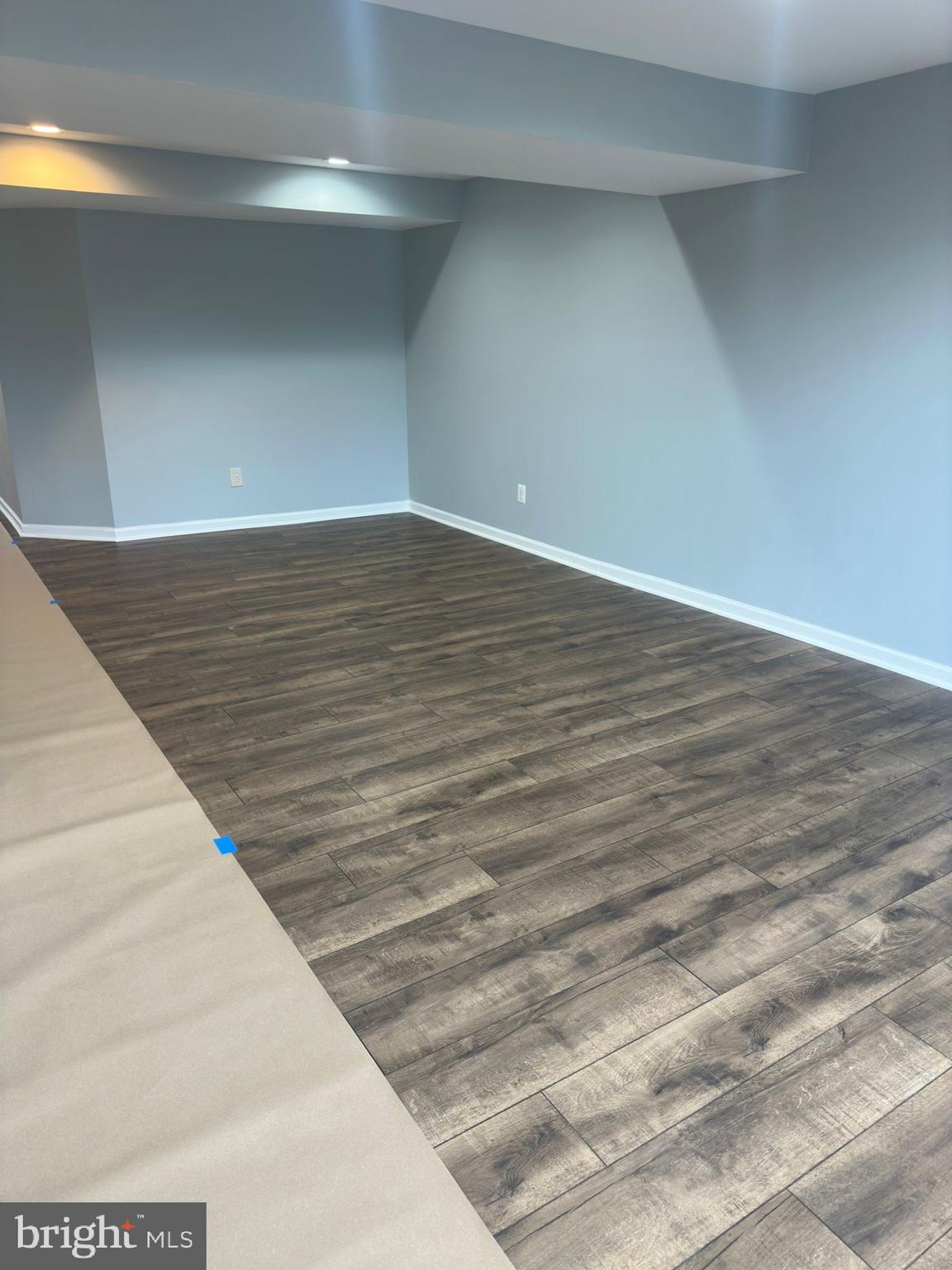 WINDMILL CROSSING - Residential