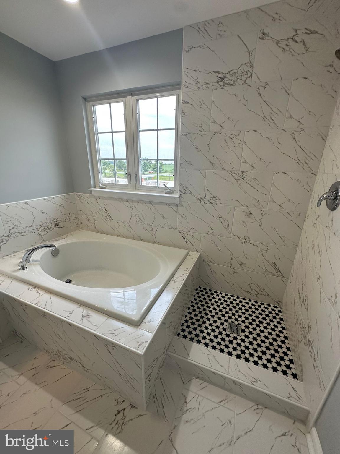 WINDMILL CROSSING - Residential