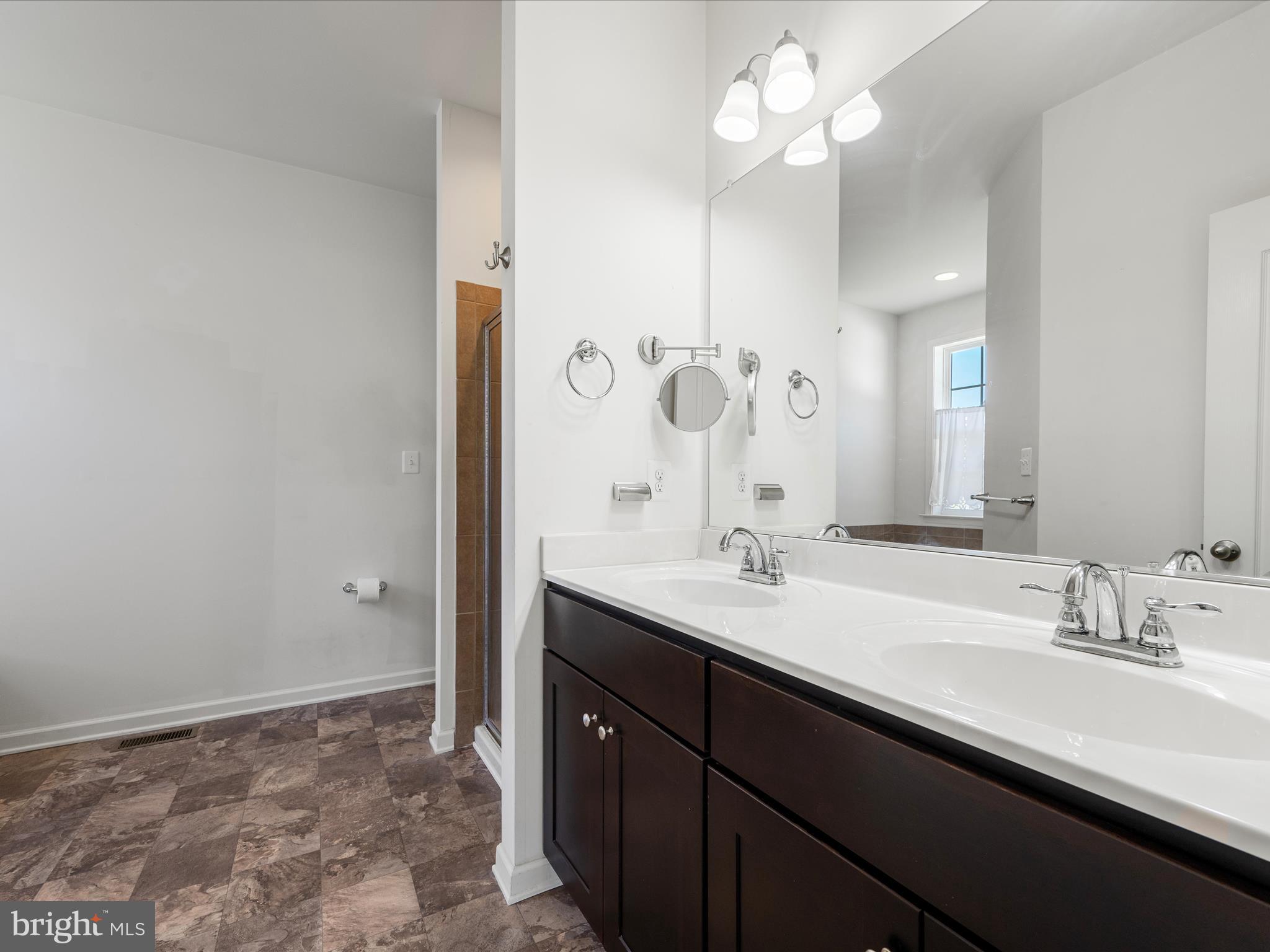 SHERIDAN ESTATES - Residential