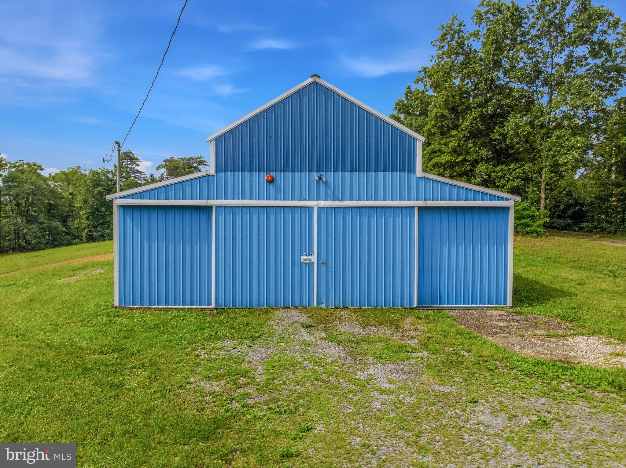 241 CHEVY LANE