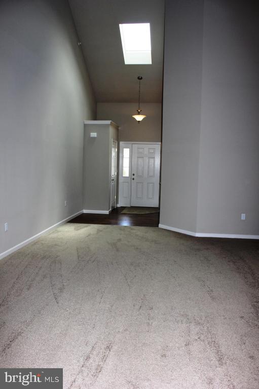 SUMMIT POINTE - Residential