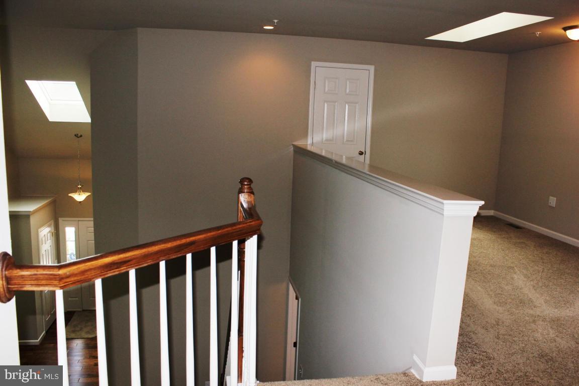 SUMMIT POINTE - Residential