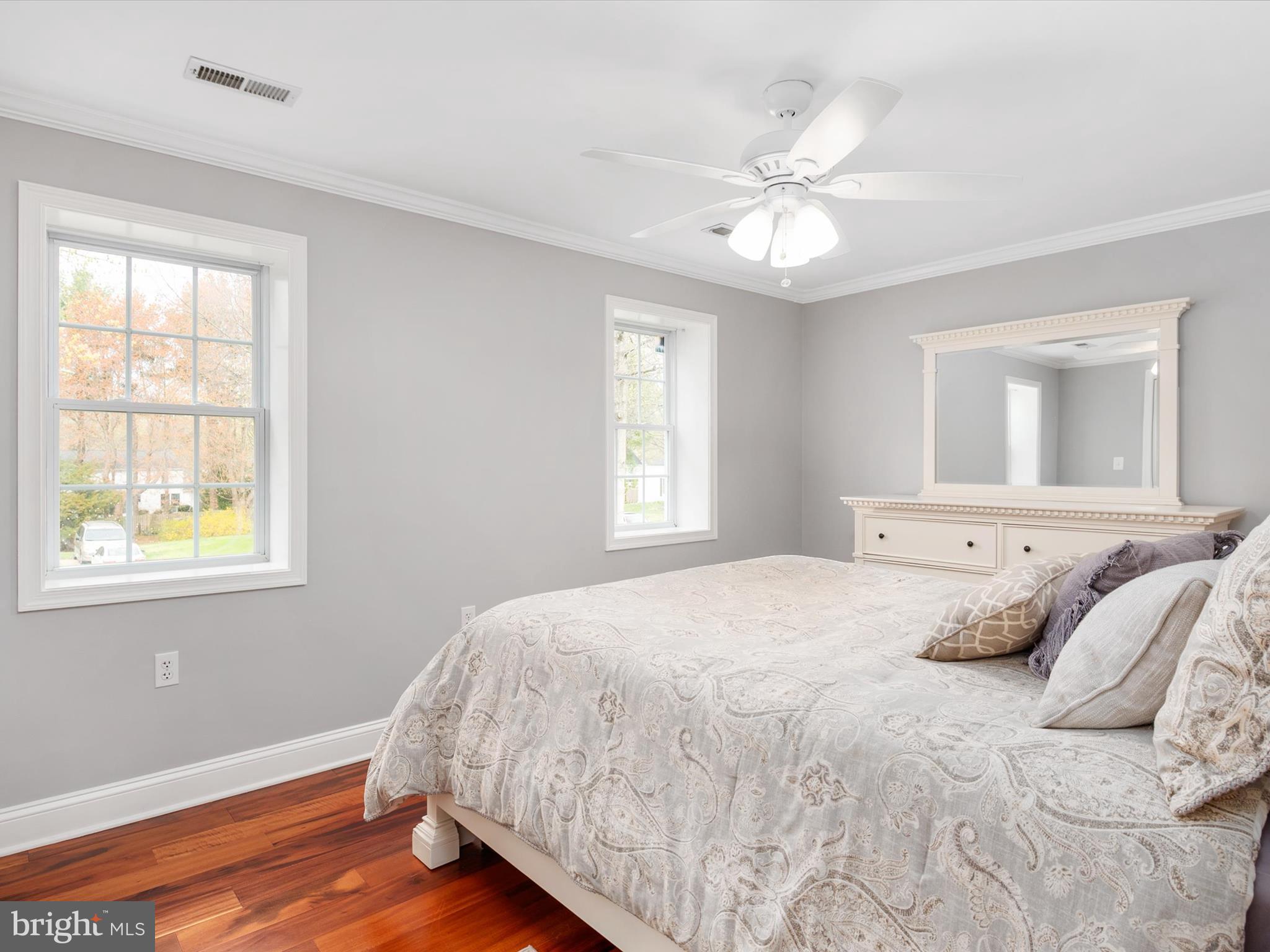 ANNAPOLIS COVE - Residential