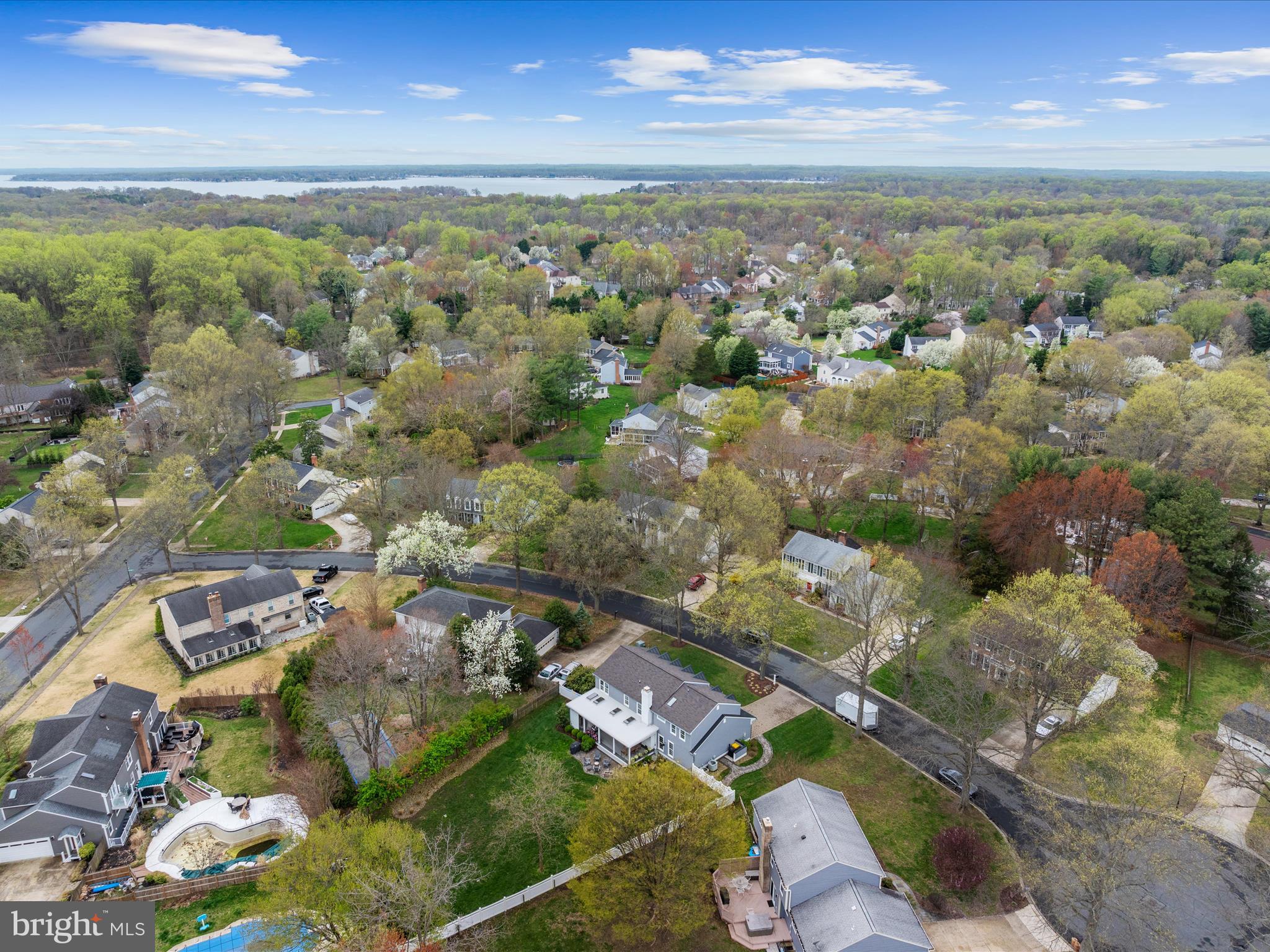 ANNAPOLIS COVE - Residential