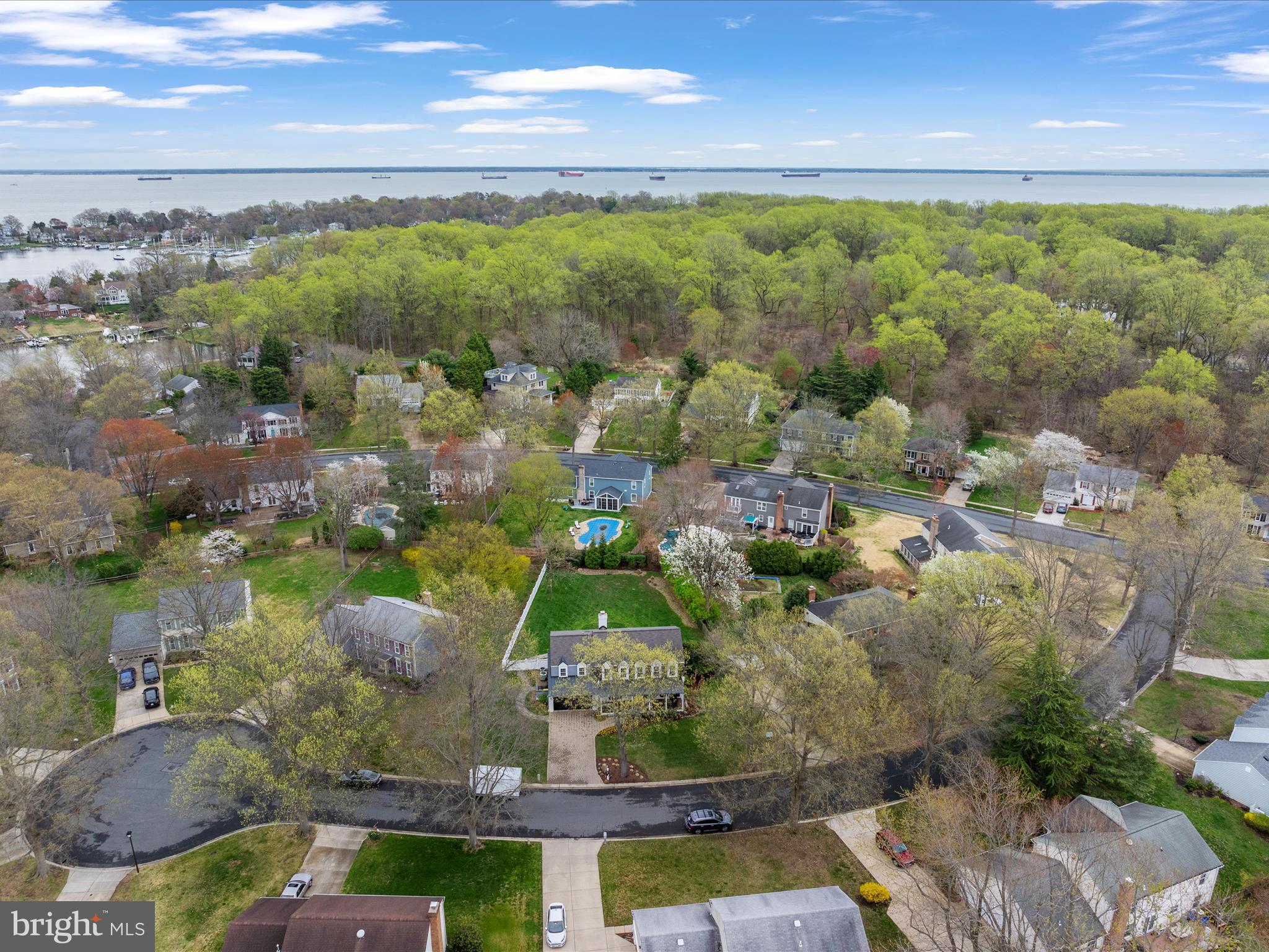 ANNAPOLIS COVE - Residential