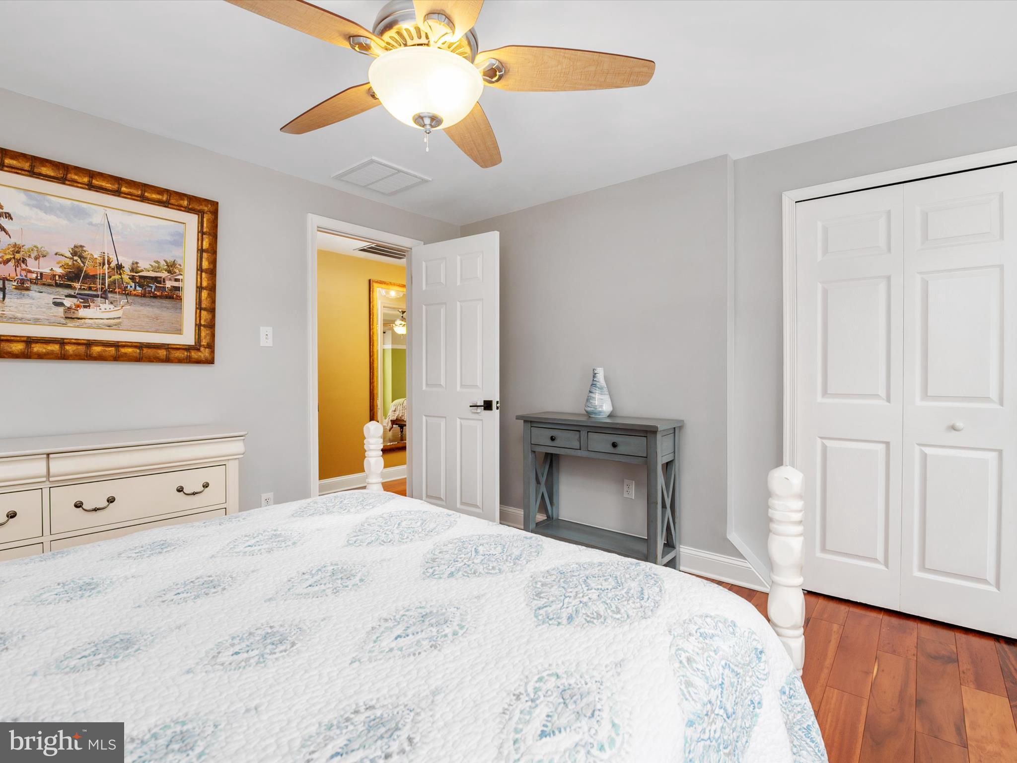 ANNAPOLIS COVE - Residential