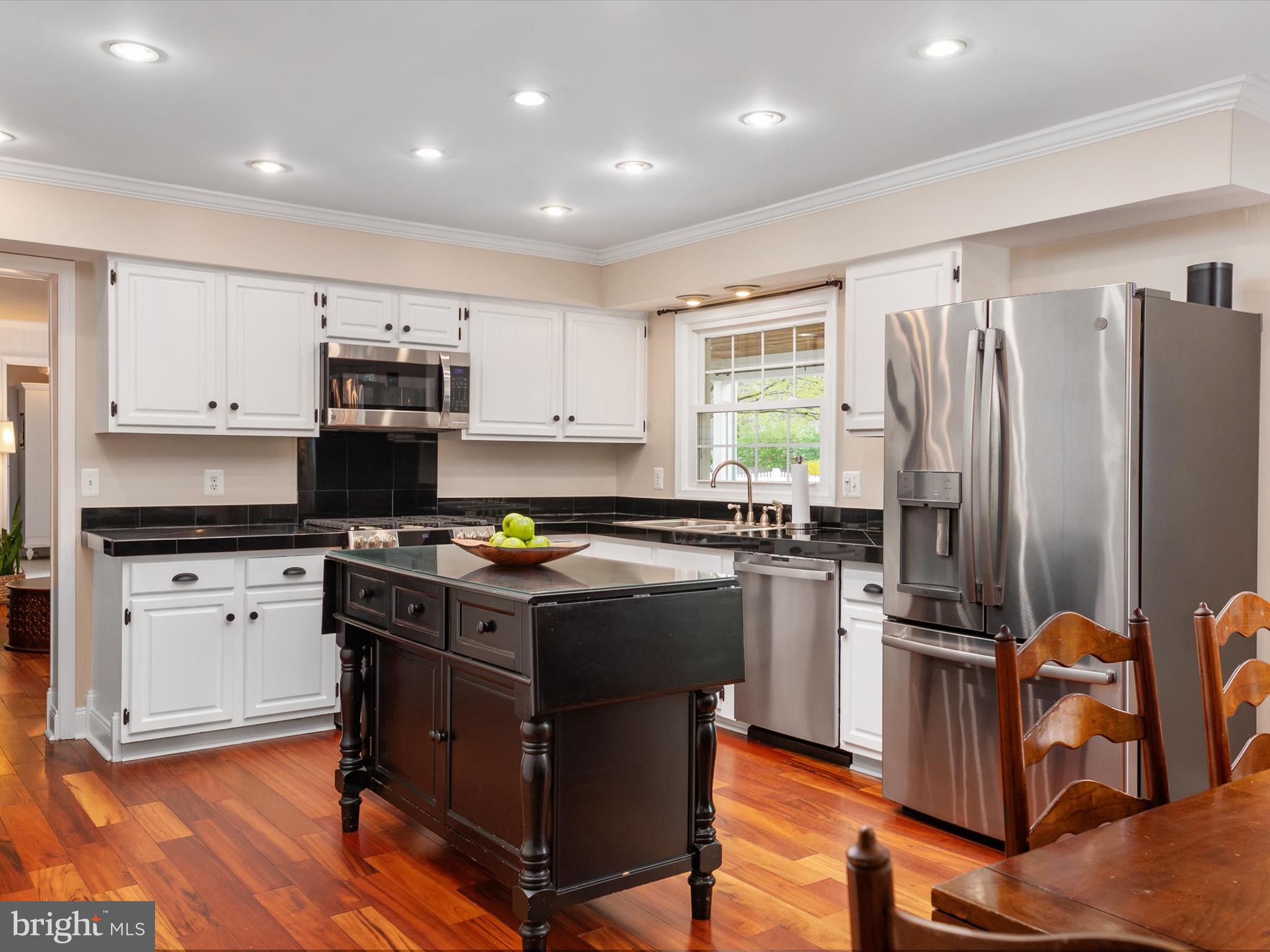 ANNAPOLIS COVE - Residential