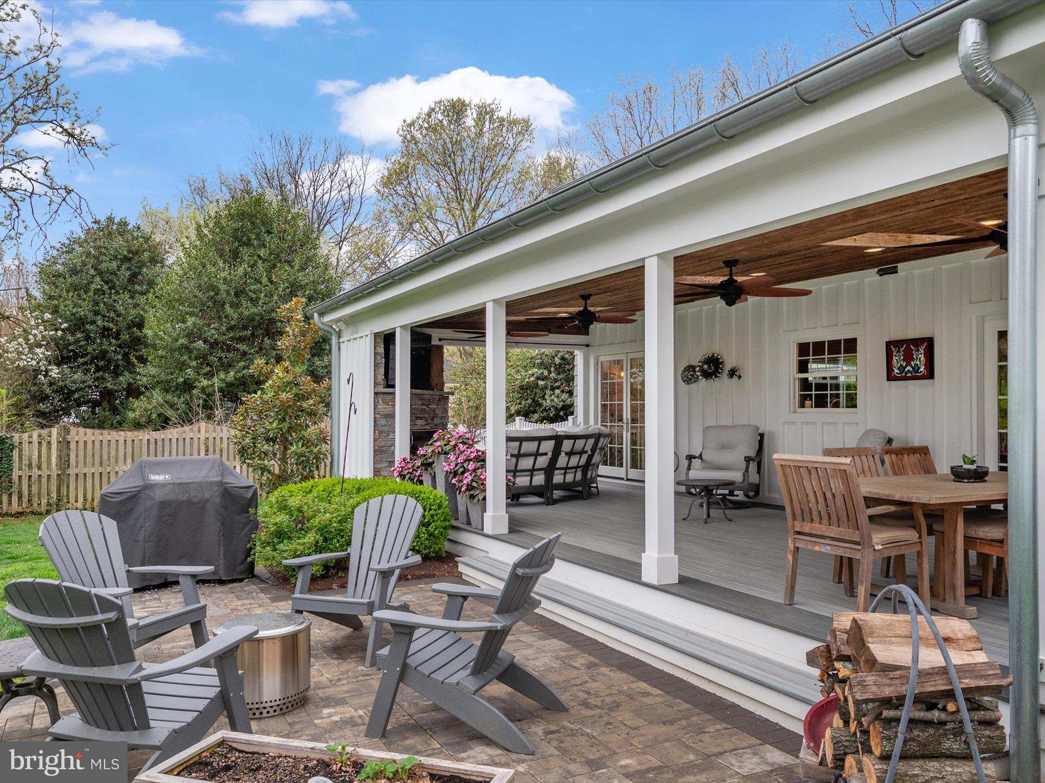 ANNAPOLIS COVE - Residential