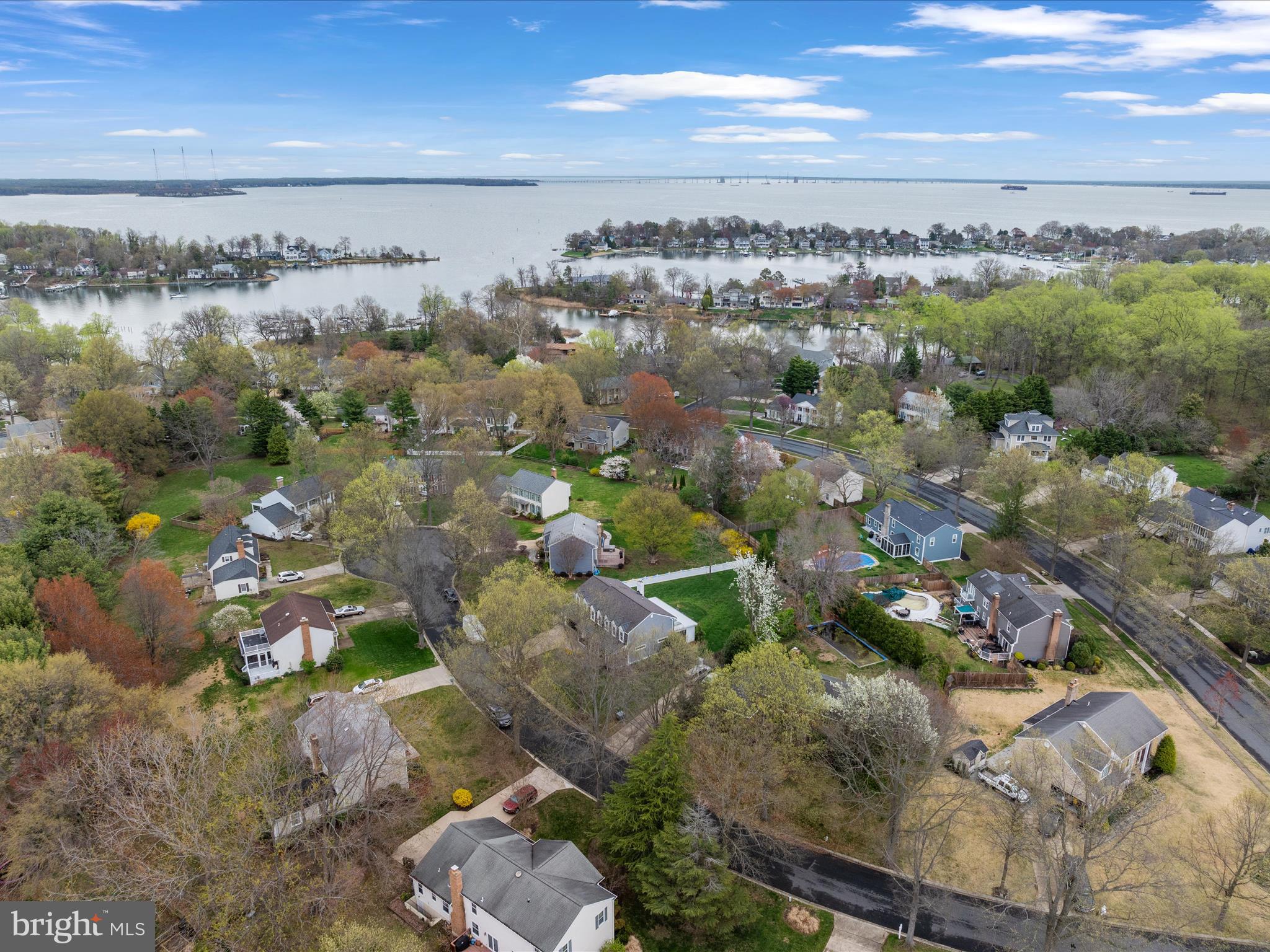 ANNAPOLIS COVE - Residential