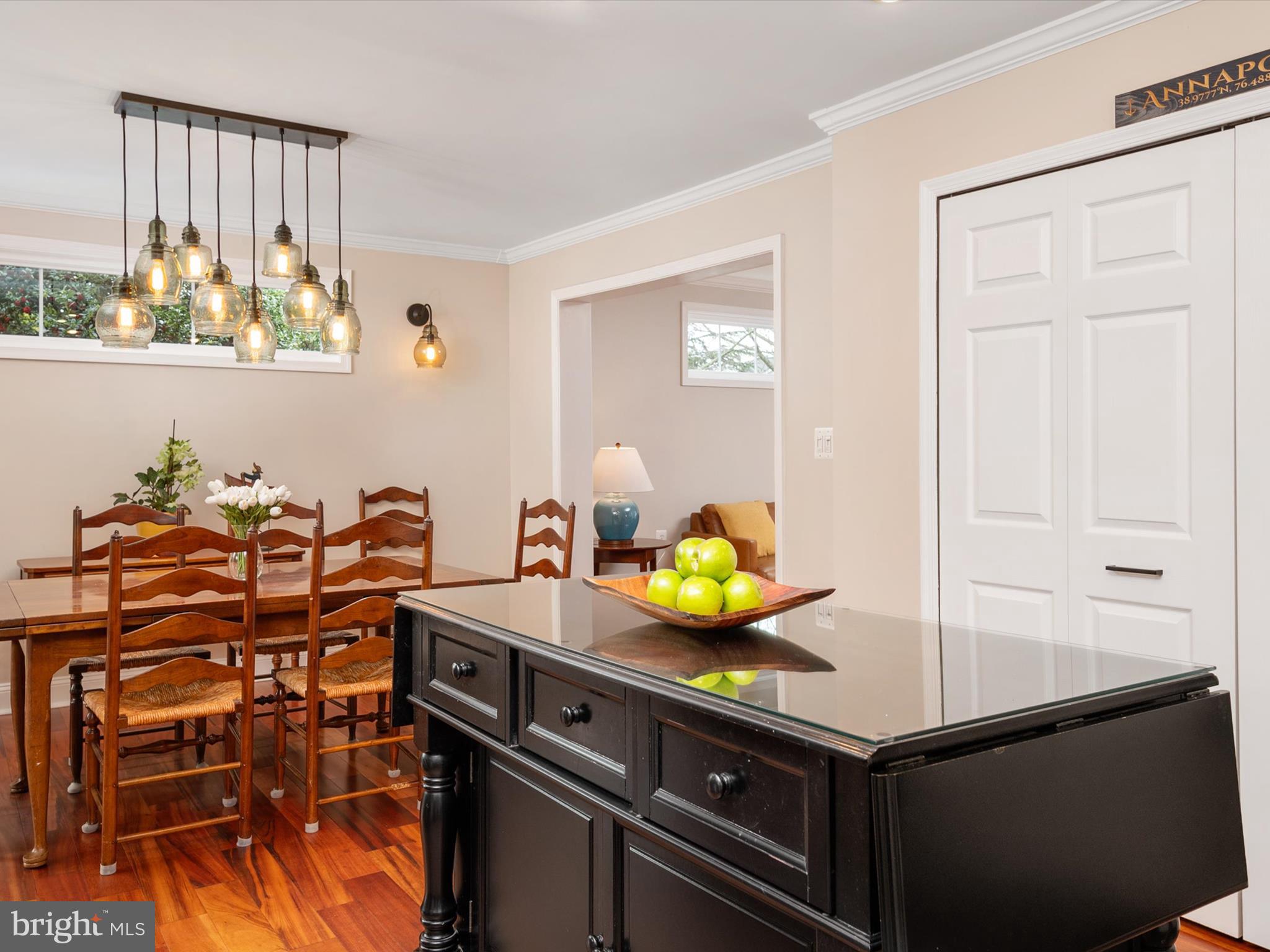 ANNAPOLIS COVE - Residential