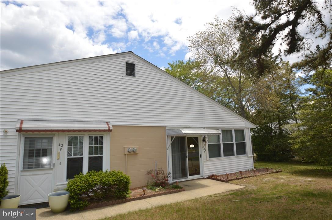 32 CRESTWOOD PARKWAY C