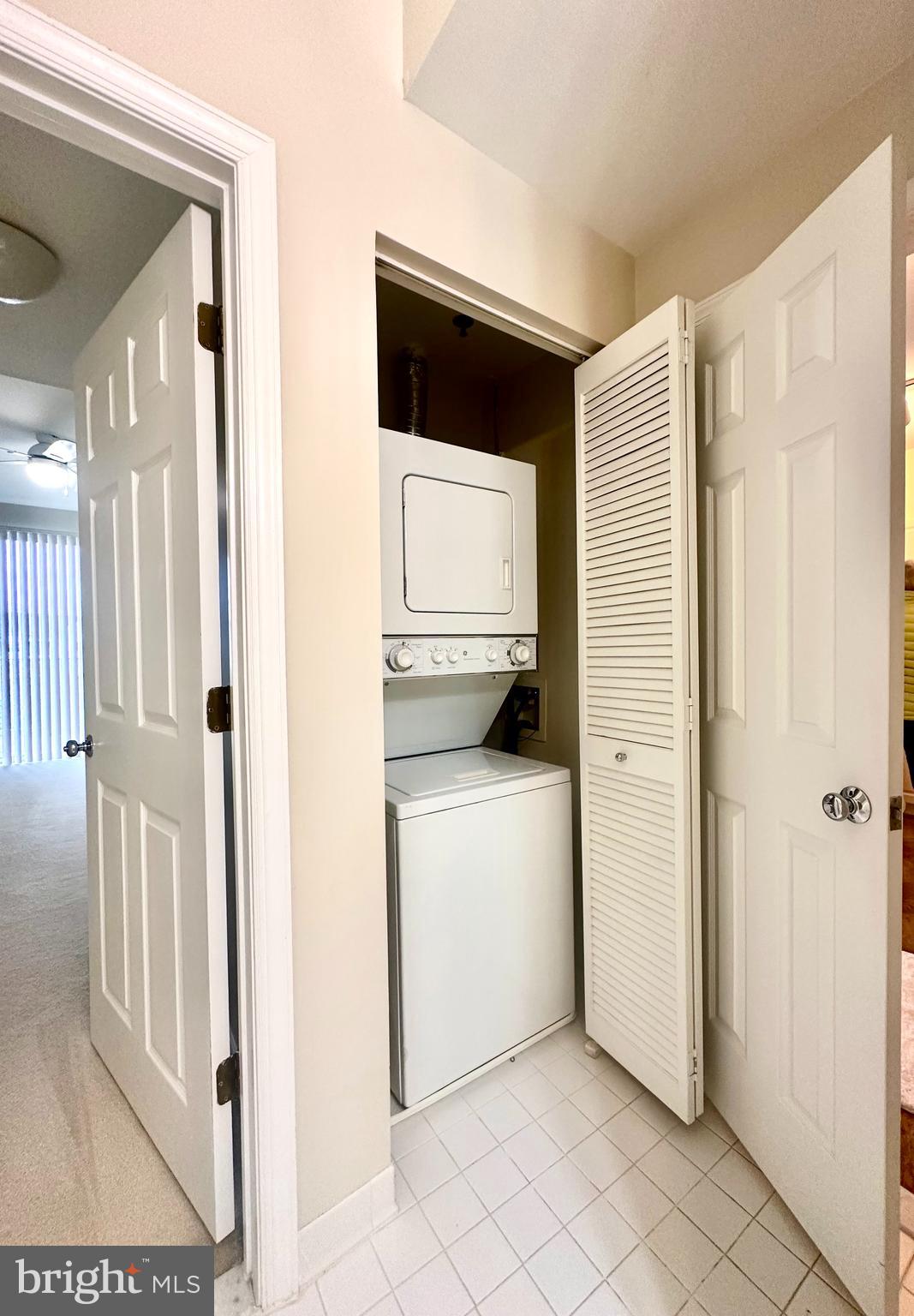 LILLIAN COURT AT TYSONS - Residential Lease