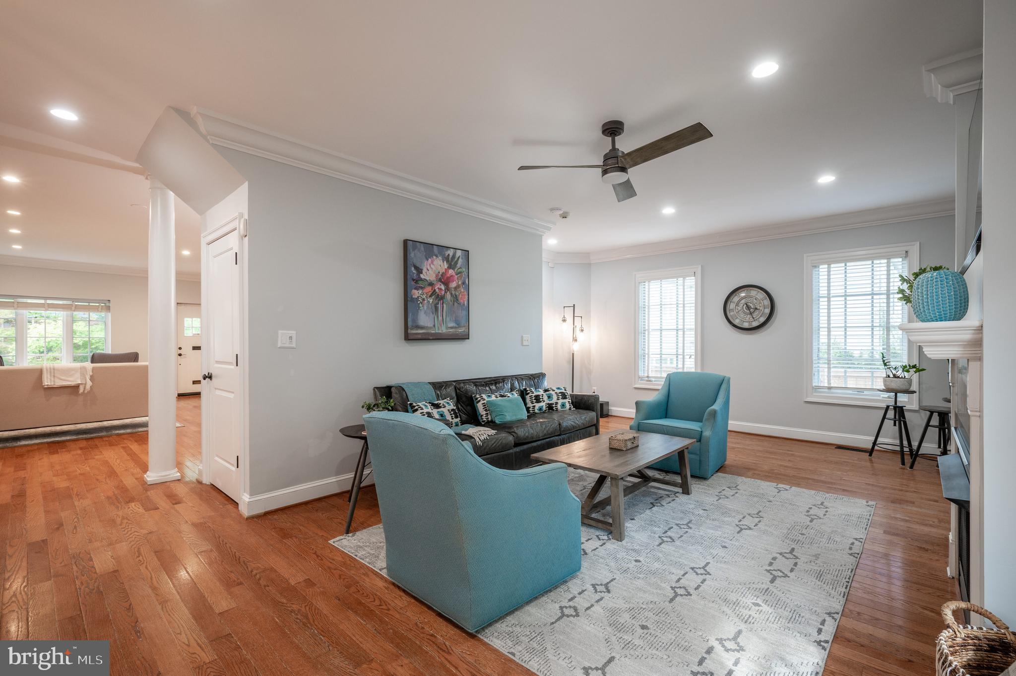 BEVERLY HILLS - Residential