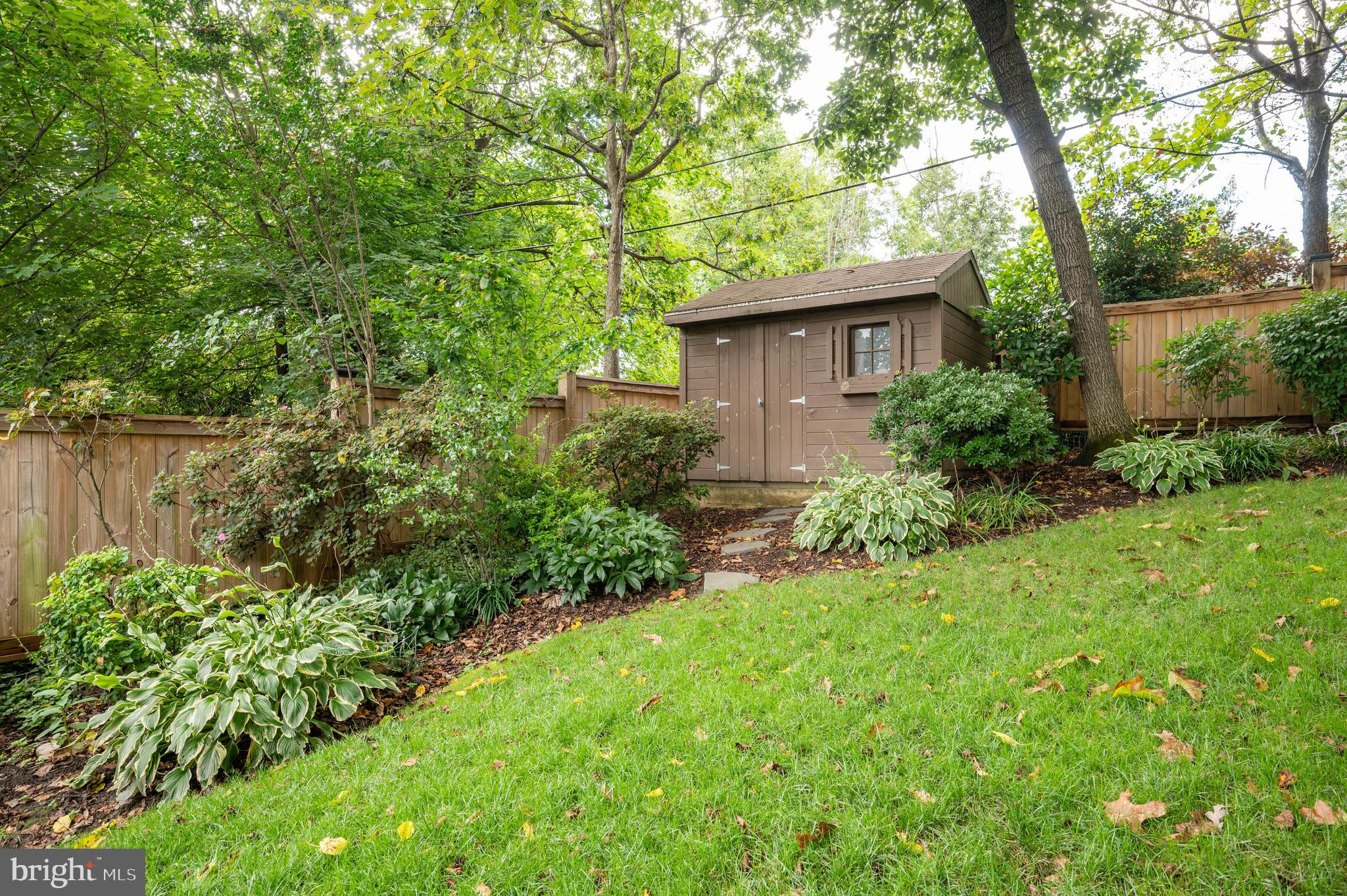 BEVERLY HILLS - Residential