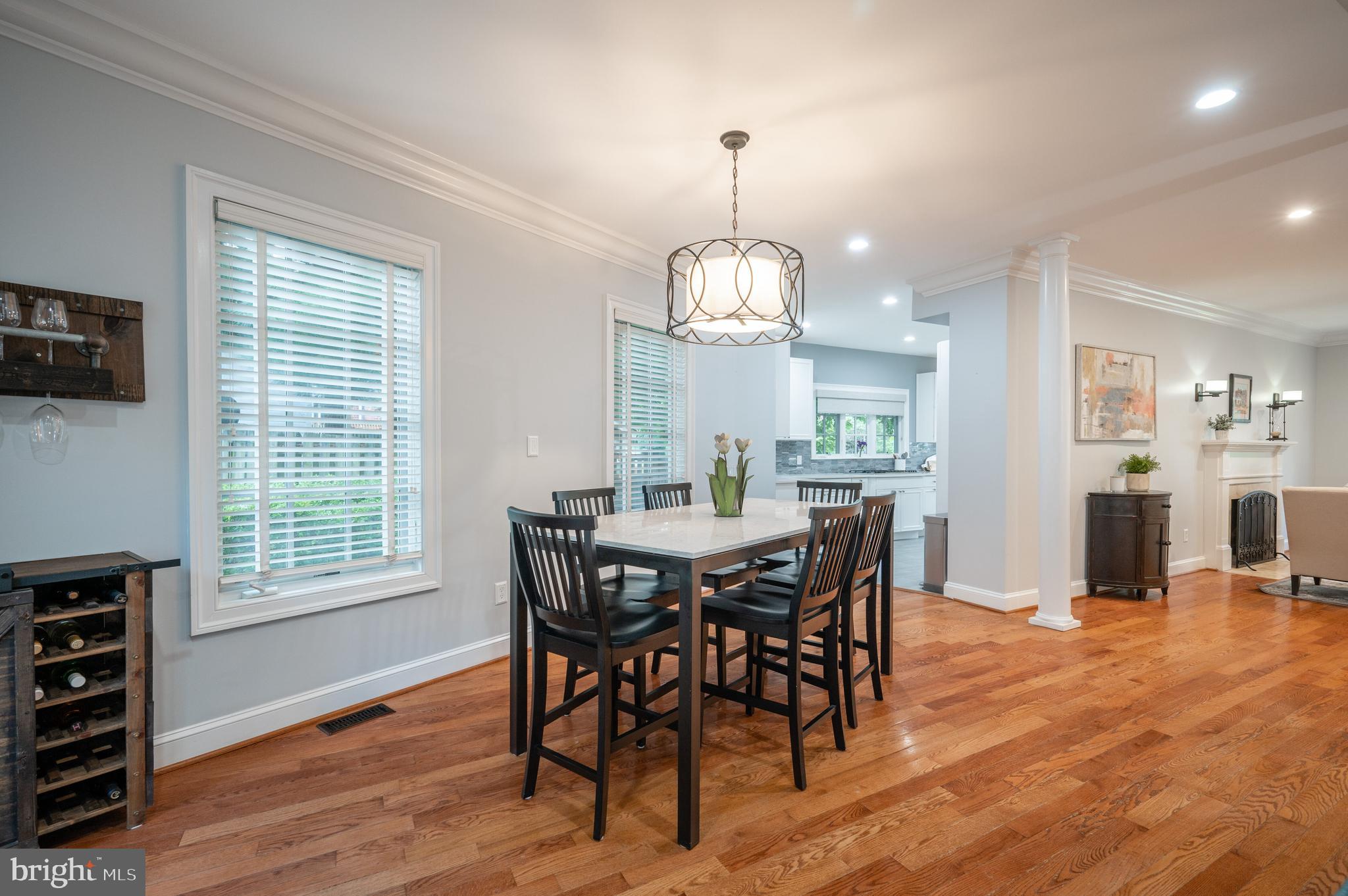 BEVERLY HILLS - Residential