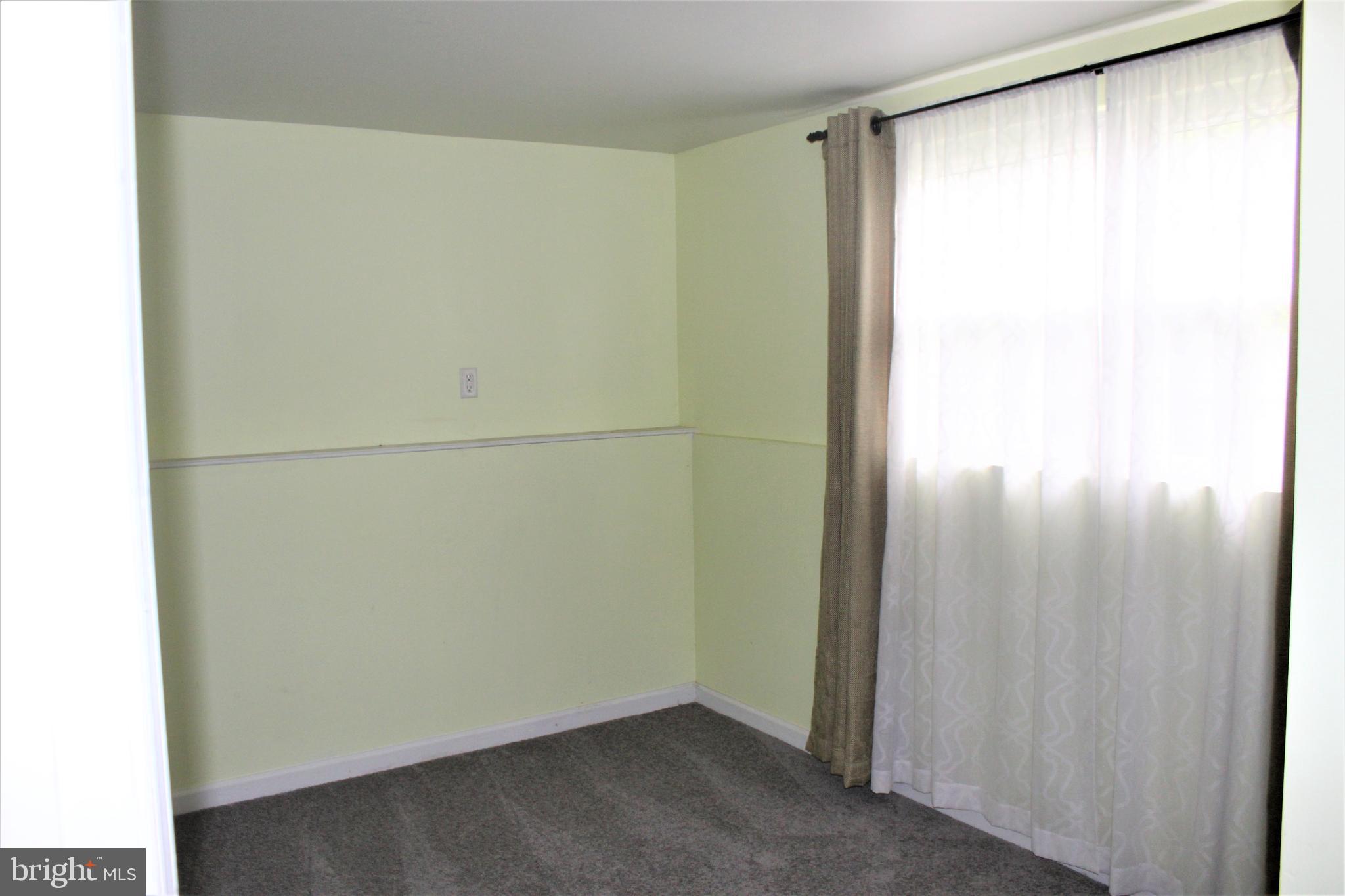 HARMANS WOODS - Residential