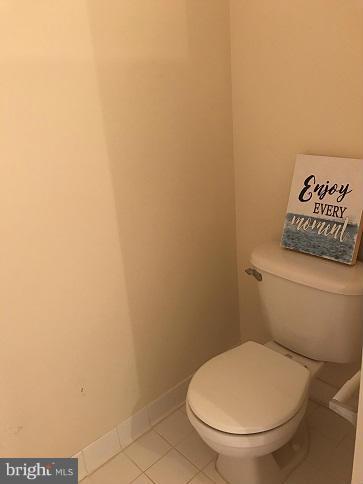 POTOMAC LAKES - Residential Lease