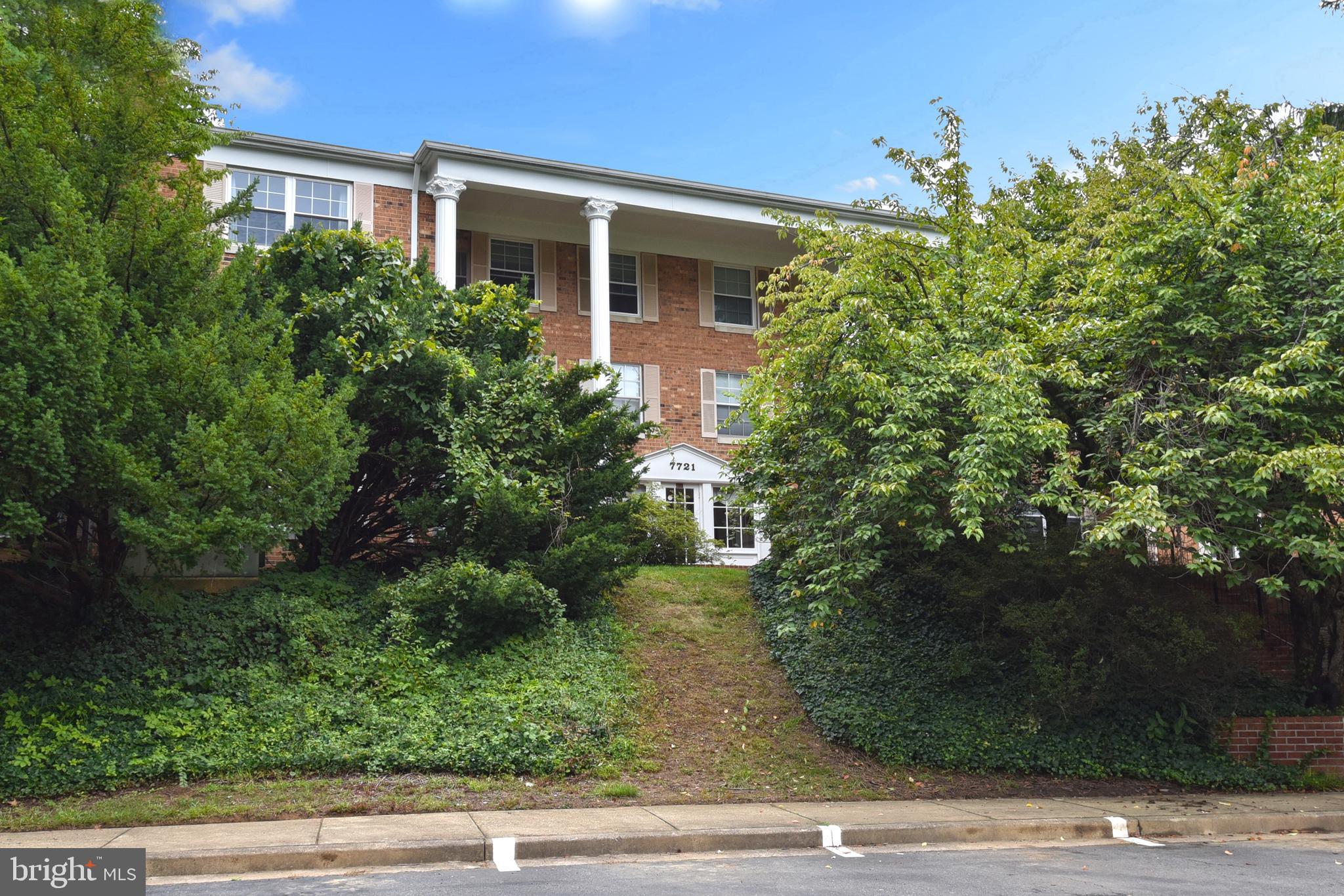 THE COLONIES - Residential Lease