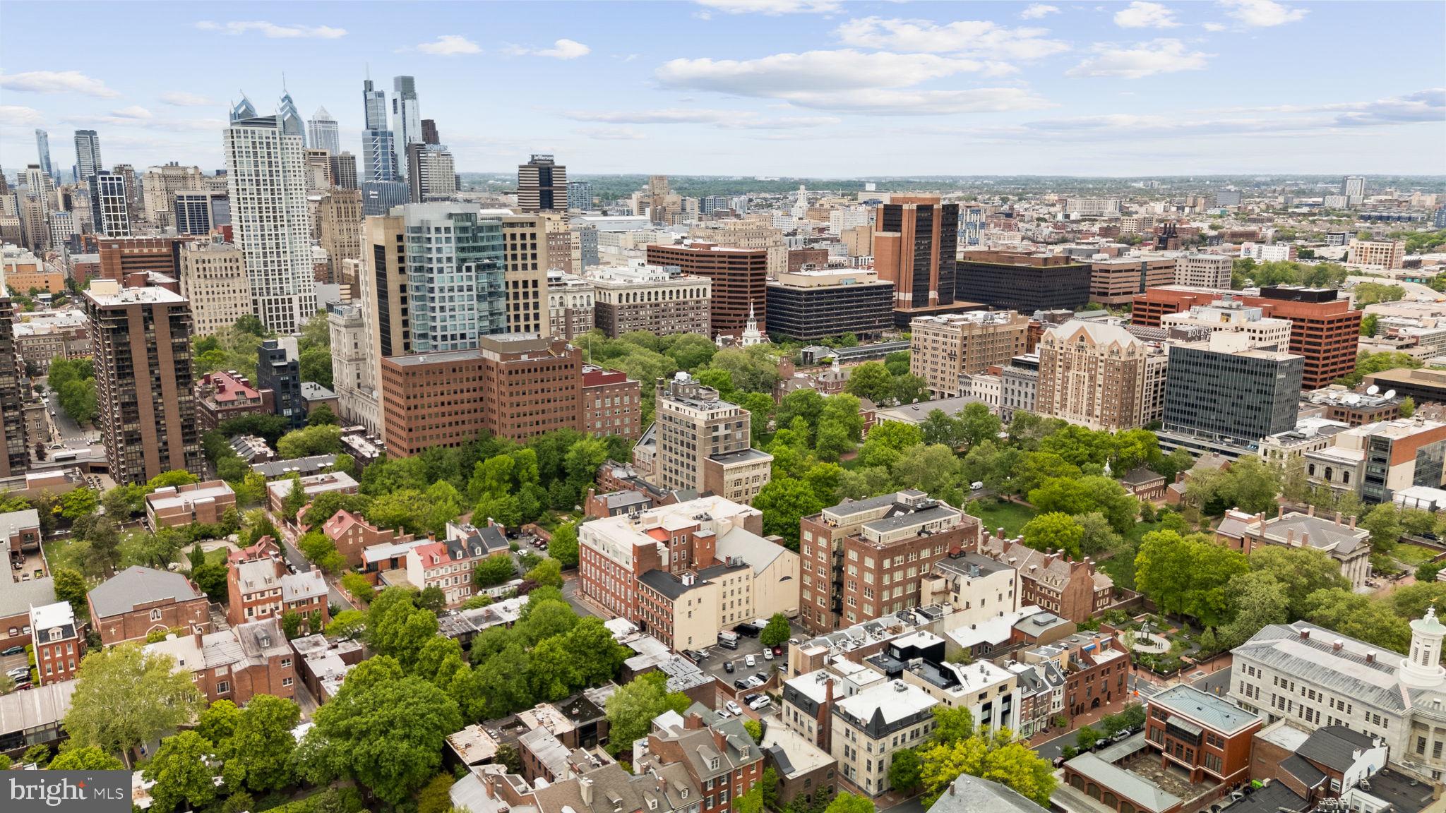 SOCIETY HILL - Residential
