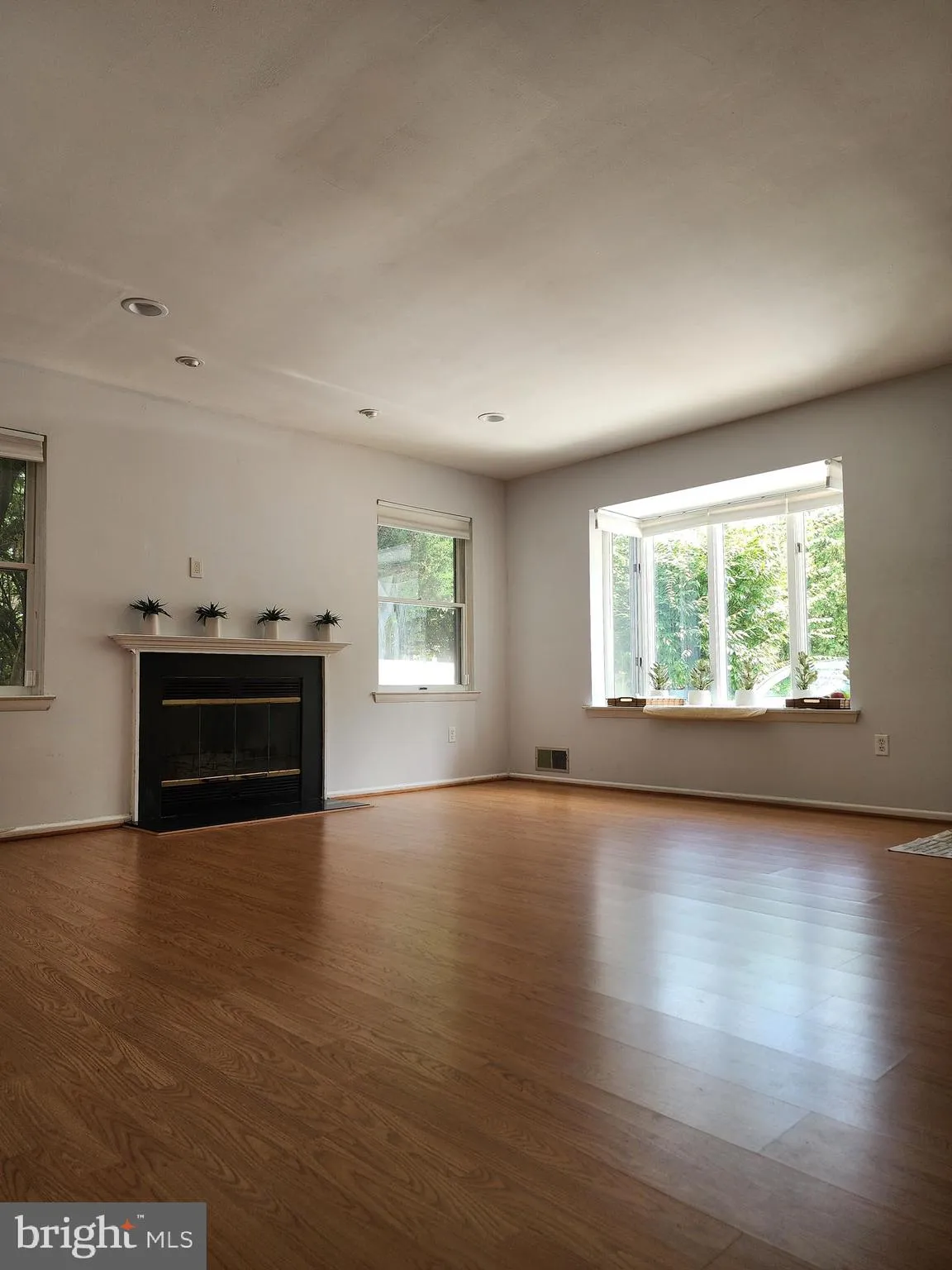 Princeton, New Jersey 08540, United States, 3 Bedrooms Bedrooms, ,3 BathroomsBathrooms,Residential,Active,192431