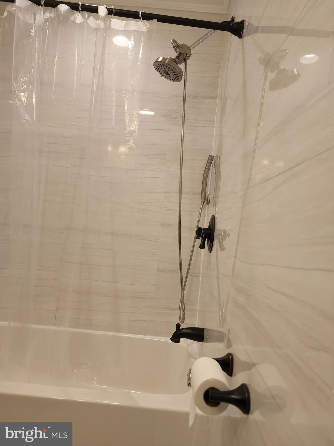 Princeton, New Jersey 08540, United States, 3 Bedrooms Bedrooms, ,3 BathroomsBathrooms,Residential,Active,192431