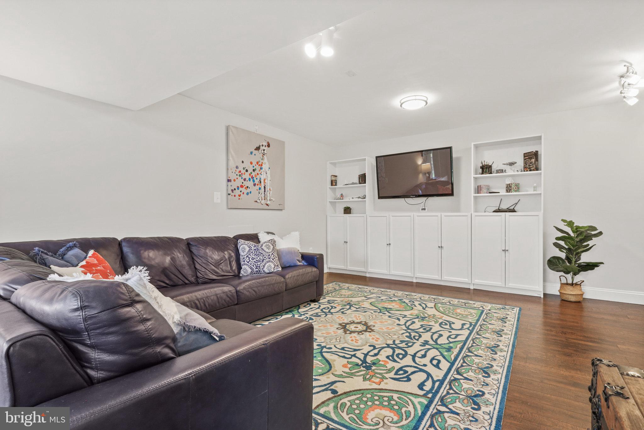 SOUTH RUN FOREST - Residential