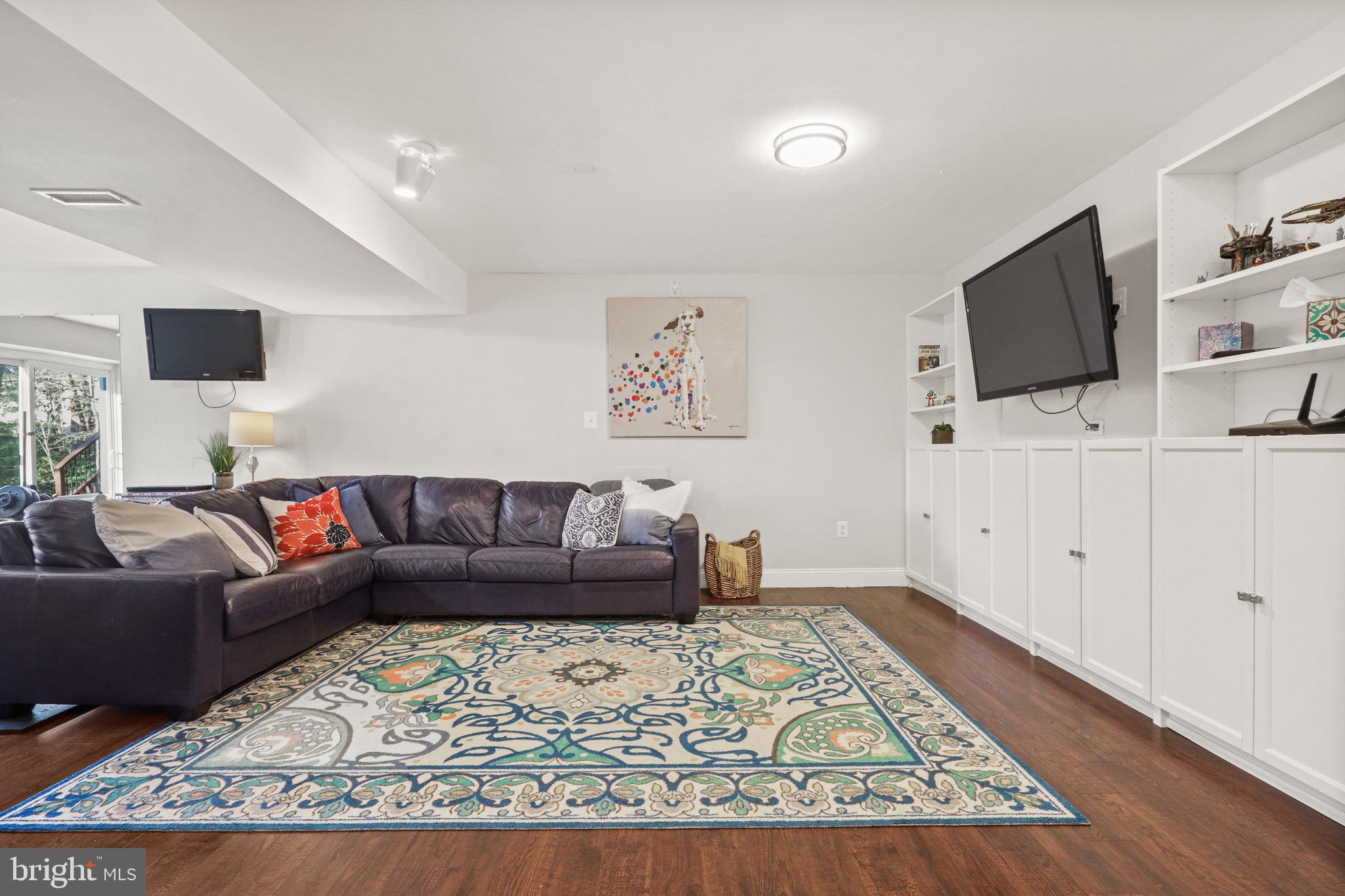 SOUTH RUN FOREST - Residential