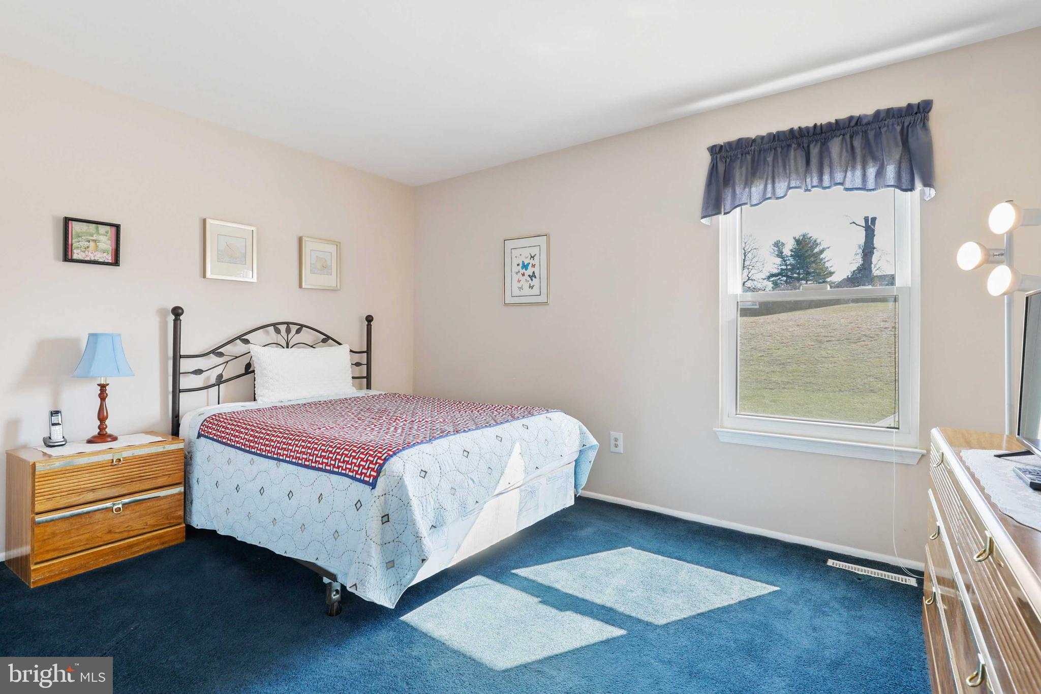 DISCOVERY ACRES - Residential