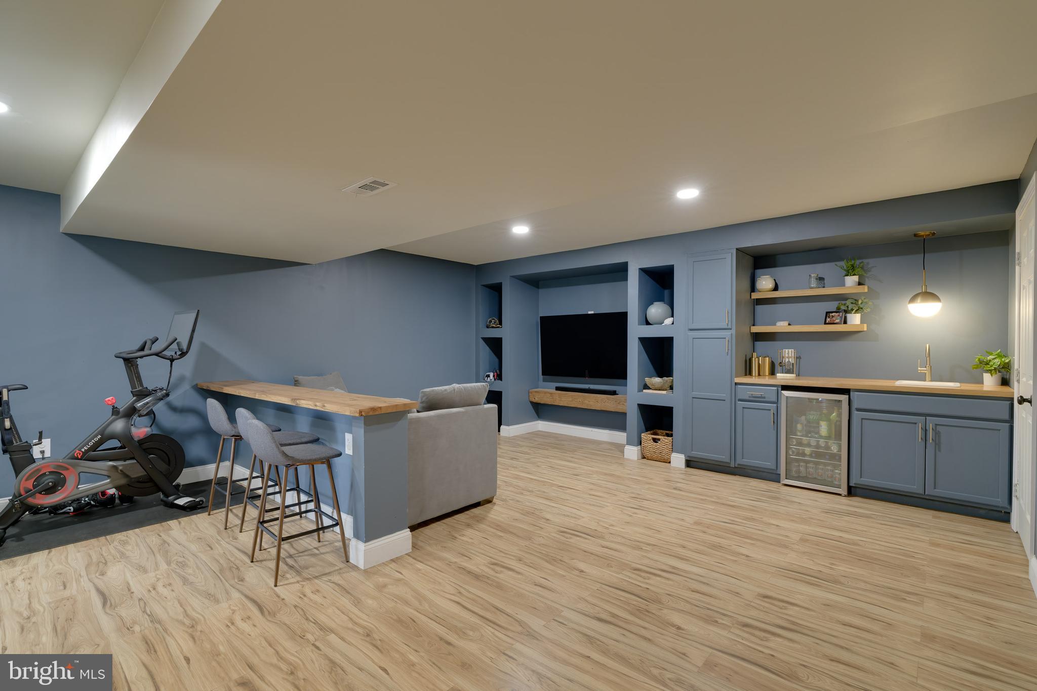 WABASH LANDING - Residential