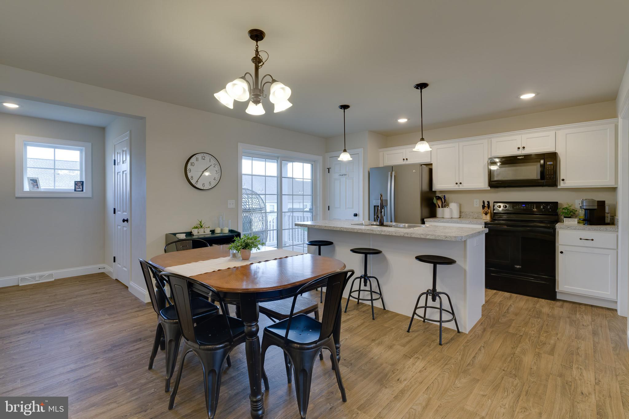 WABASH LANDING - Residential