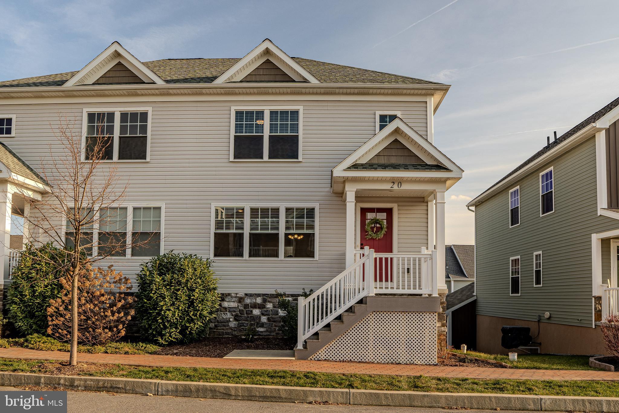 WABASH LANDING - Residential
