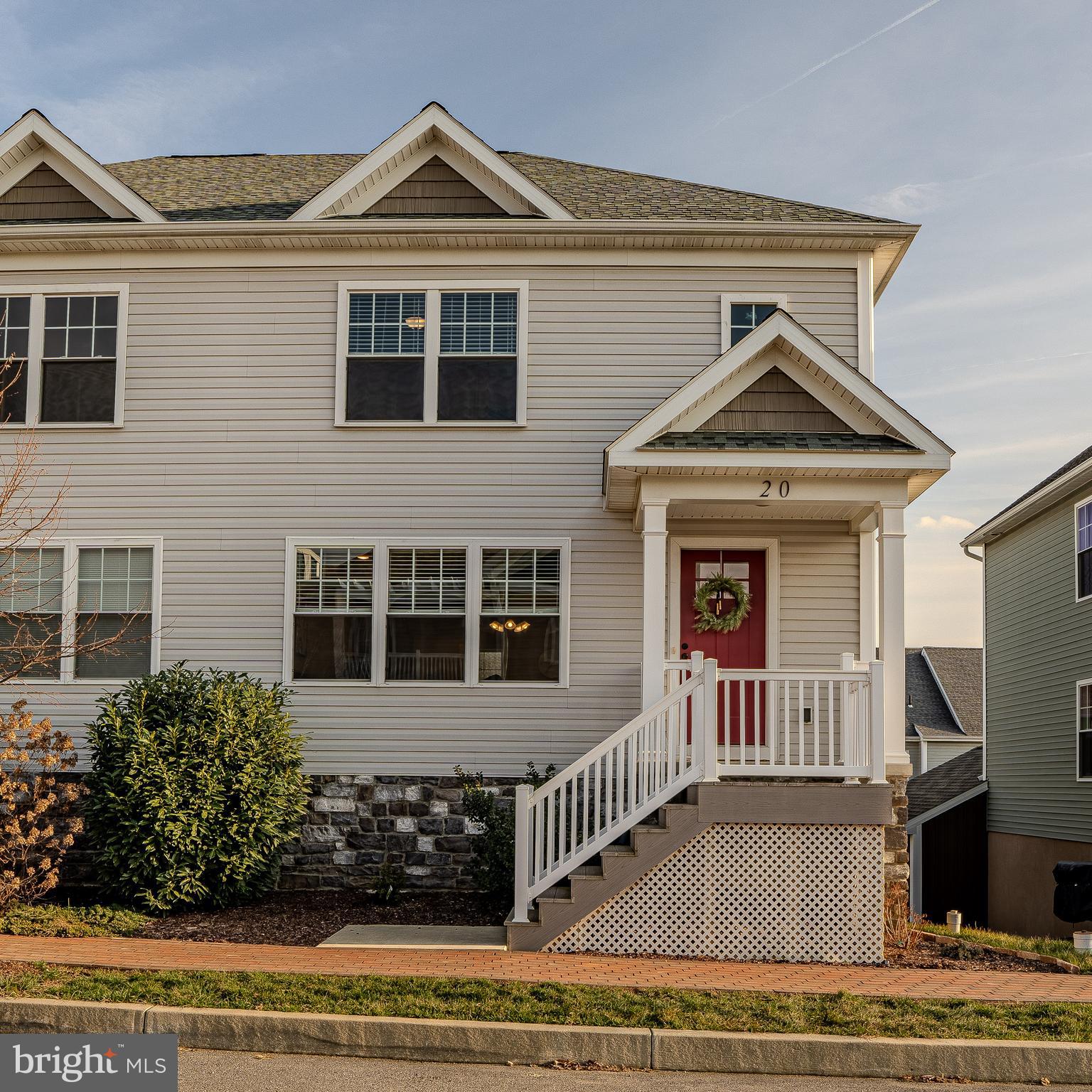WABASH LANDING - Residential