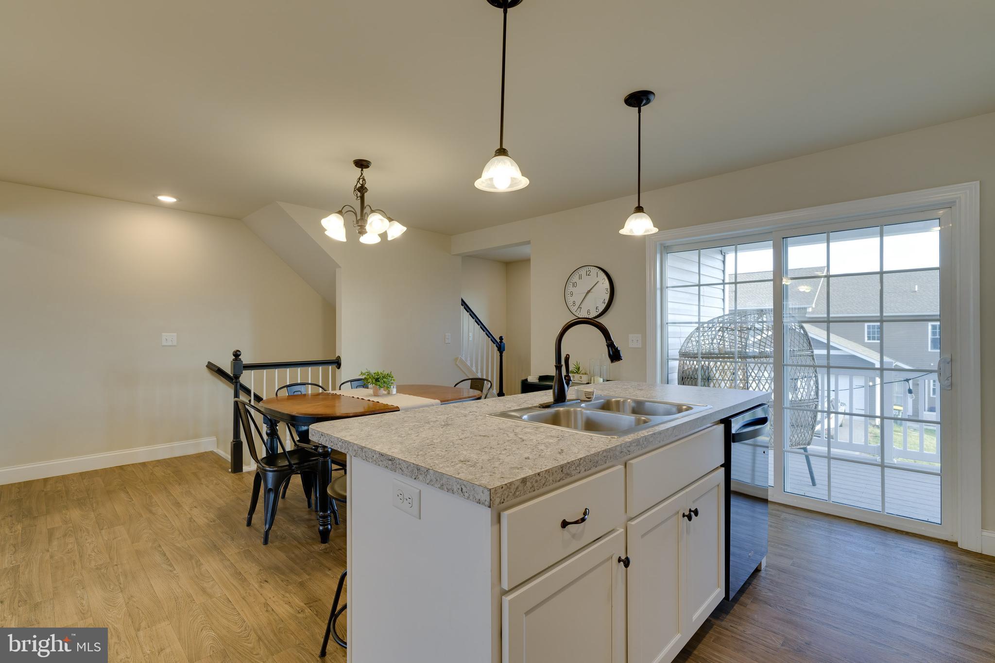 WABASH LANDING - Residential