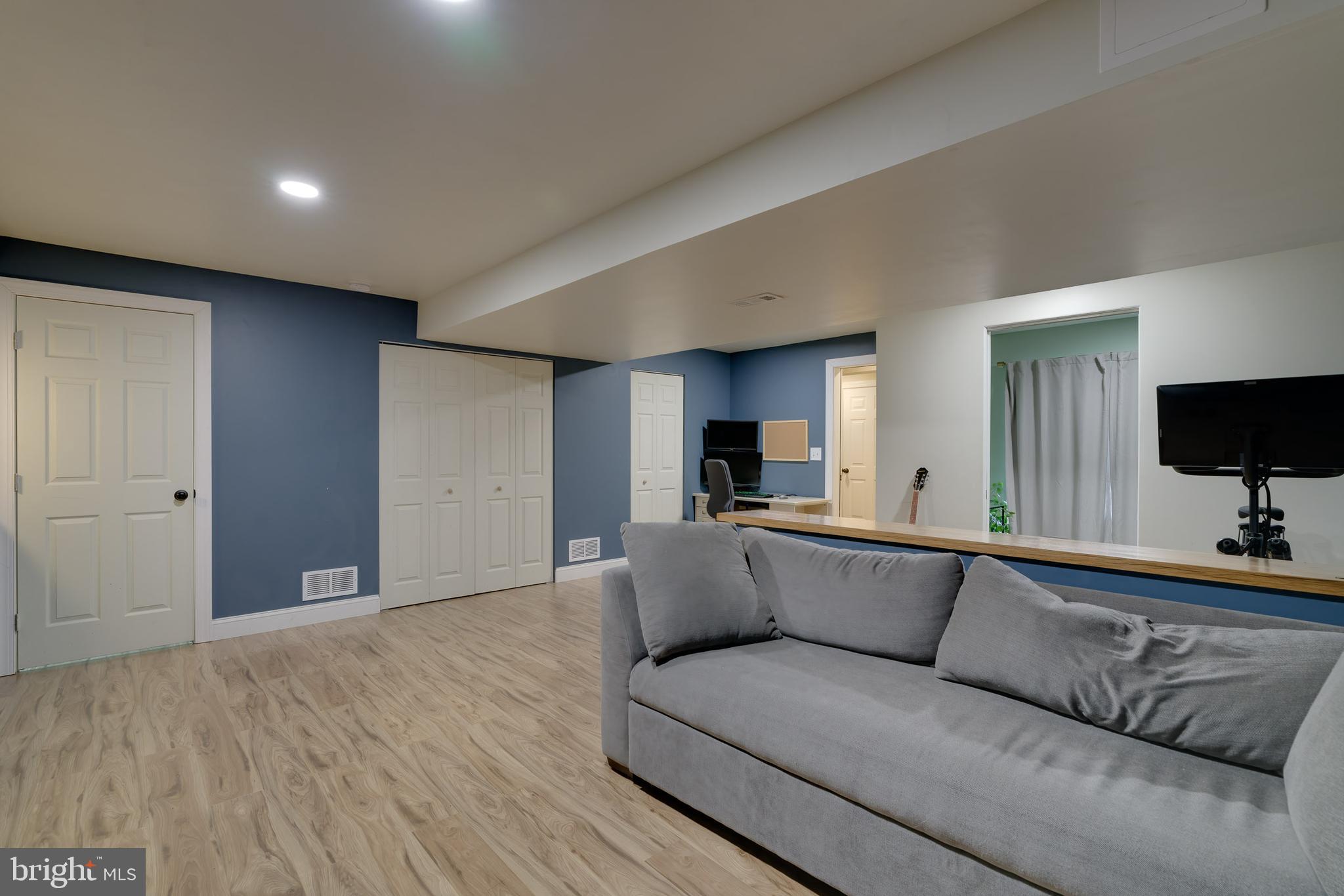 WABASH LANDING - Residential