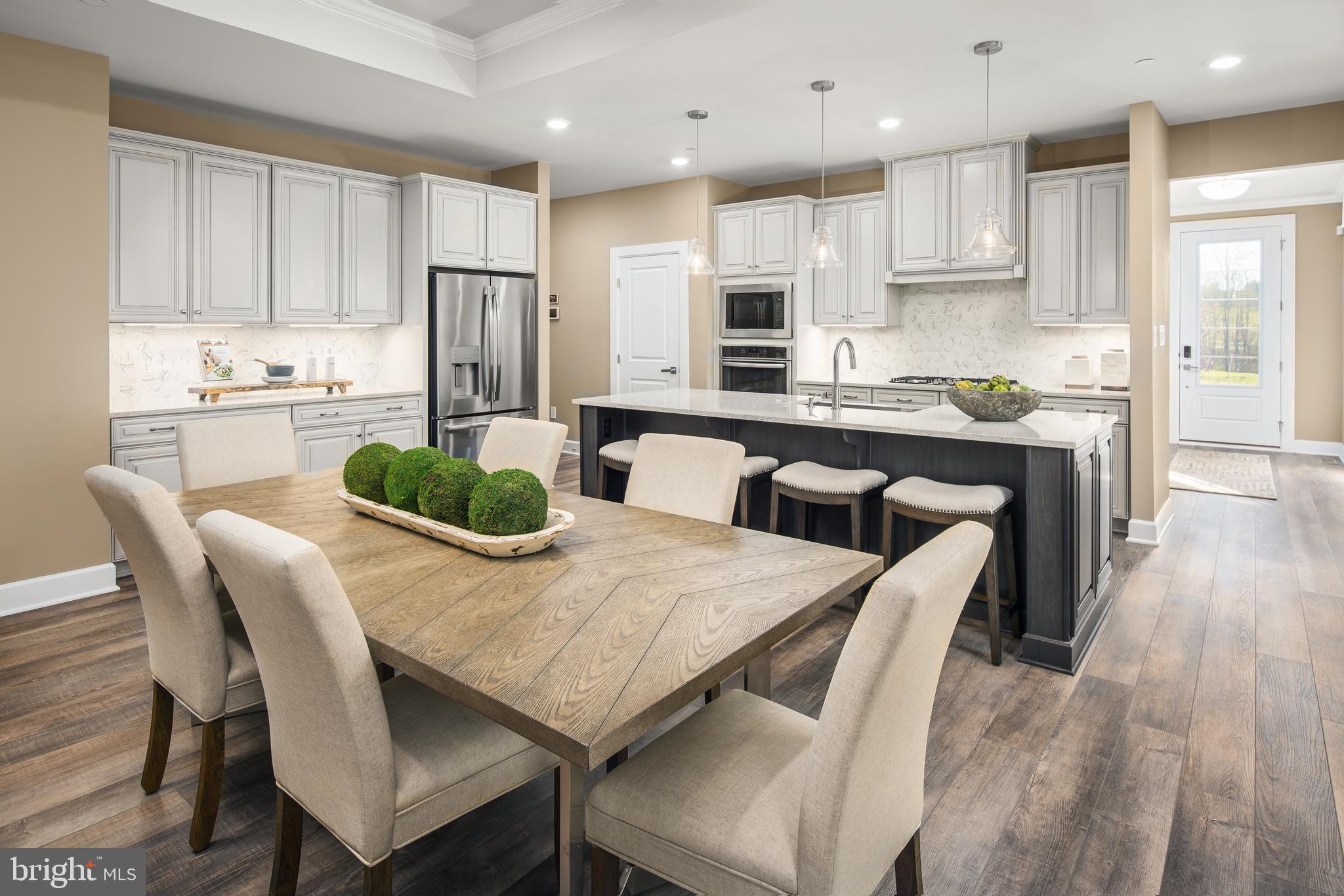 TWO RIVERS - Residential