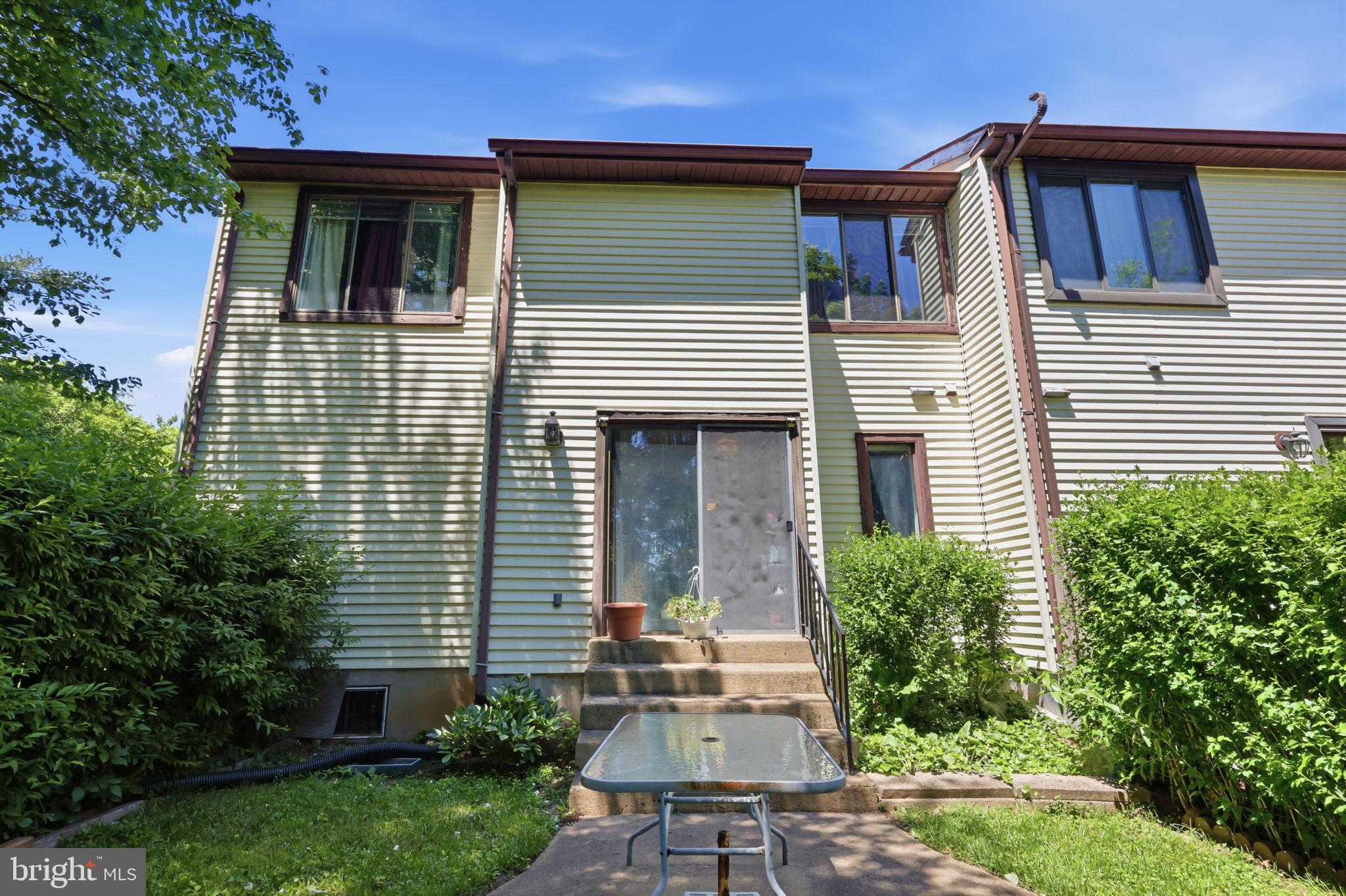 121 WINDHAM COURT