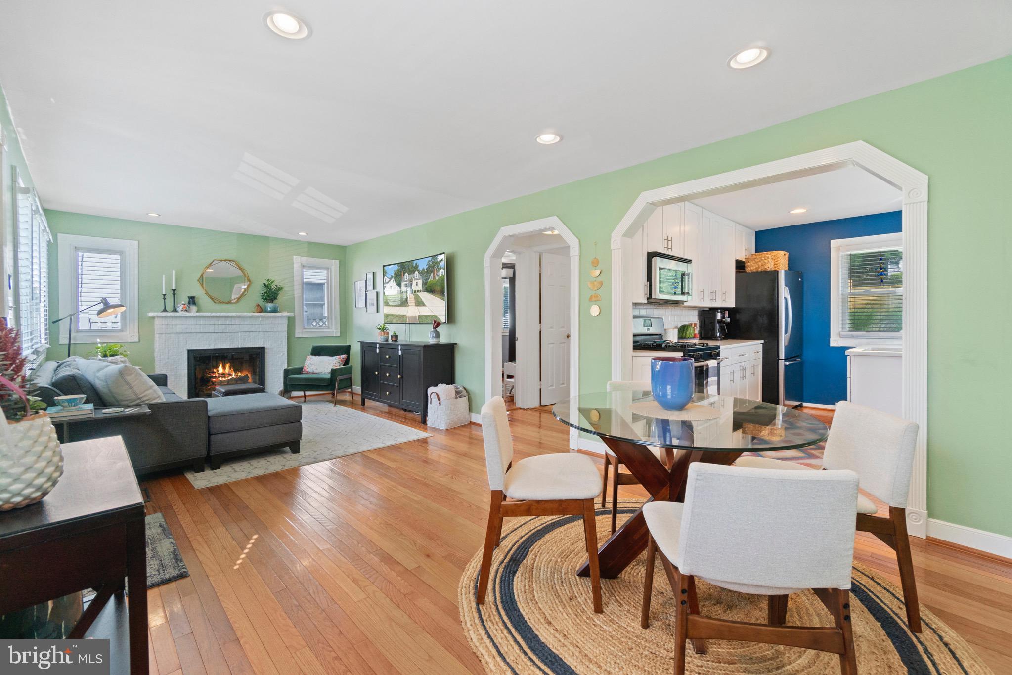 NORTH KENSINGTON - Residential