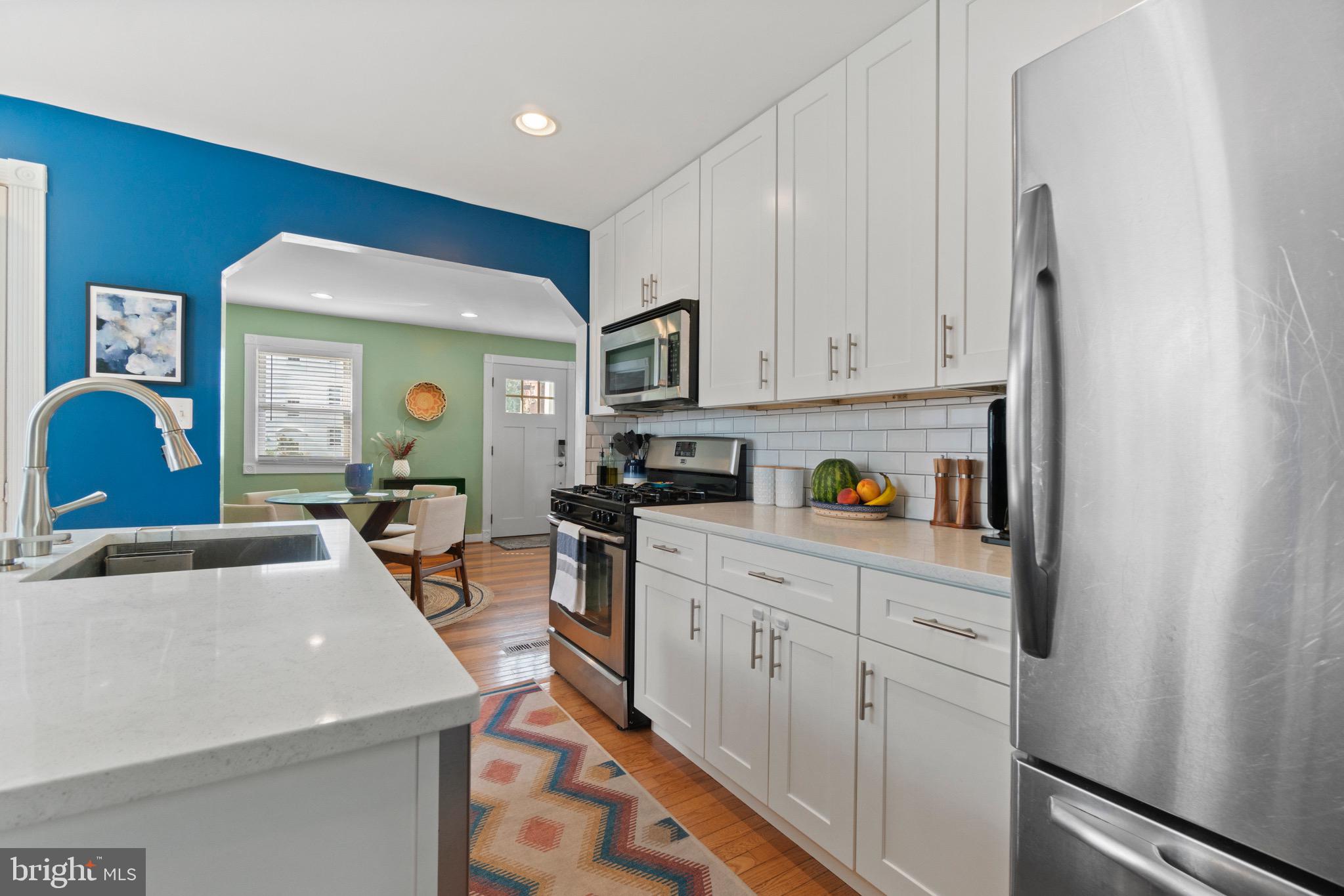 NORTH KENSINGTON - Residential