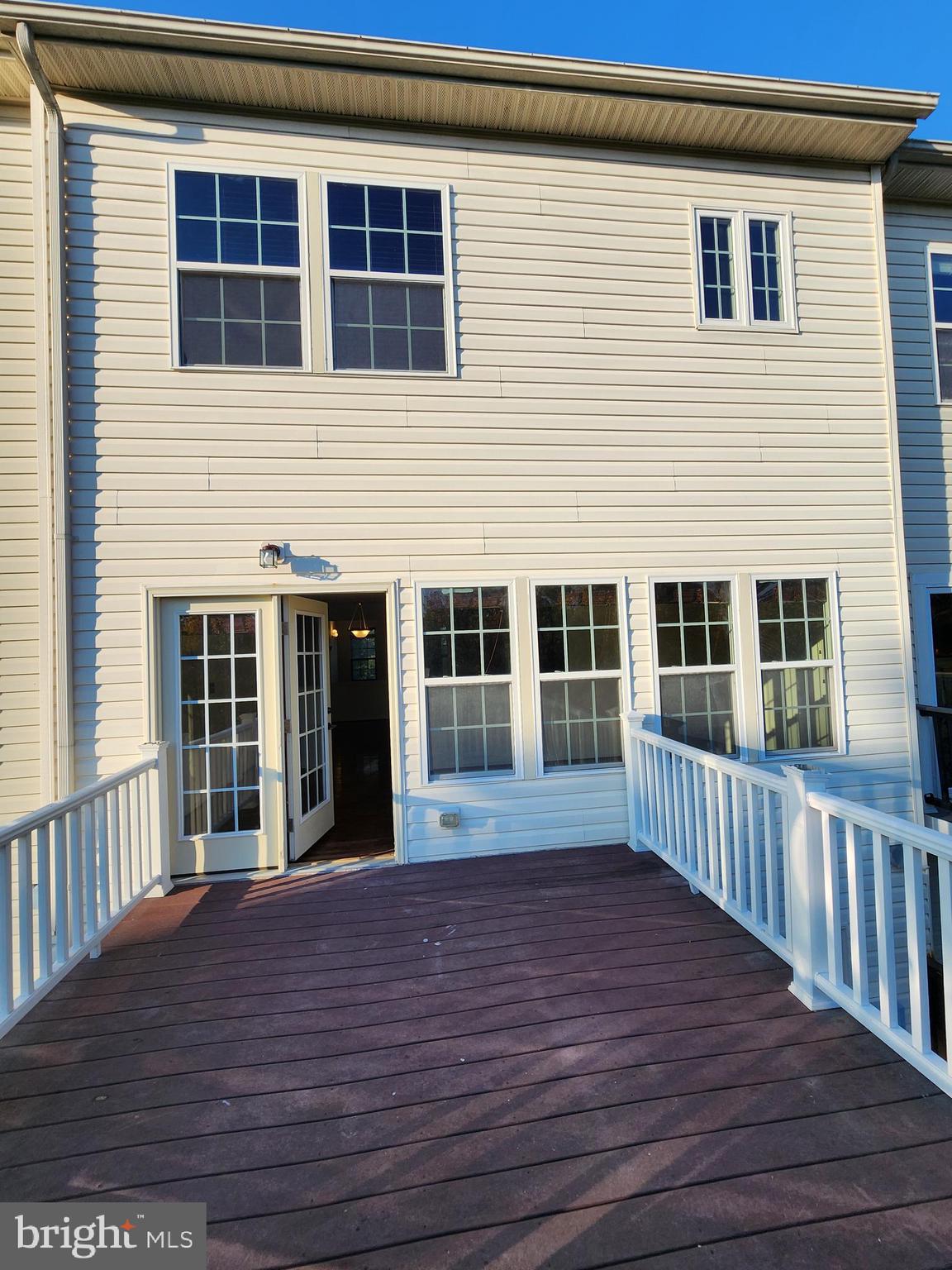 WOODSTREAM - Residential Lease