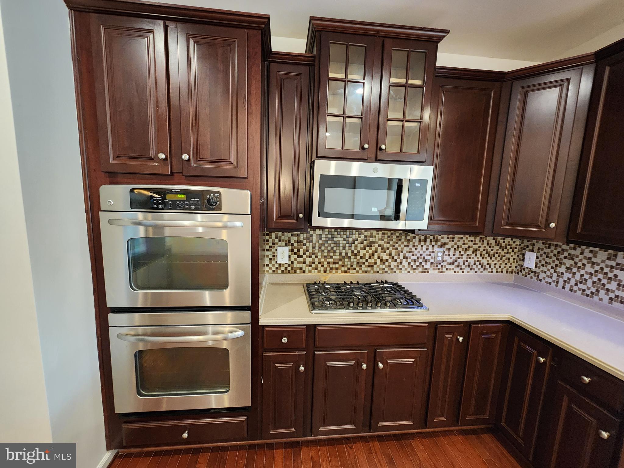 WOODSTREAM - Residential Lease