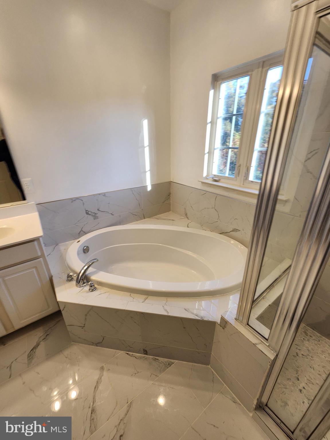 WOODSTREAM - Residential Lease