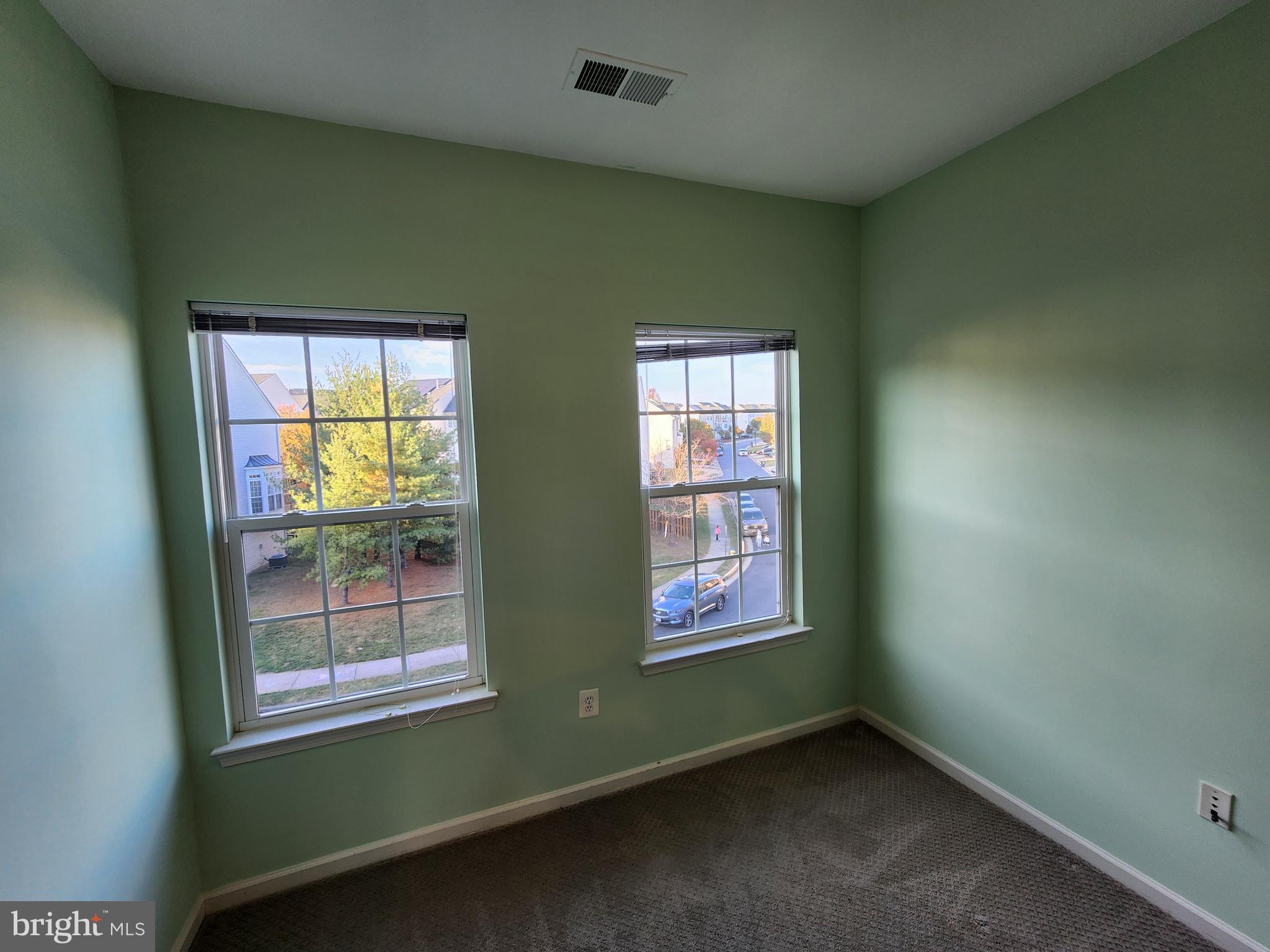 WOODSTREAM - Residential Lease