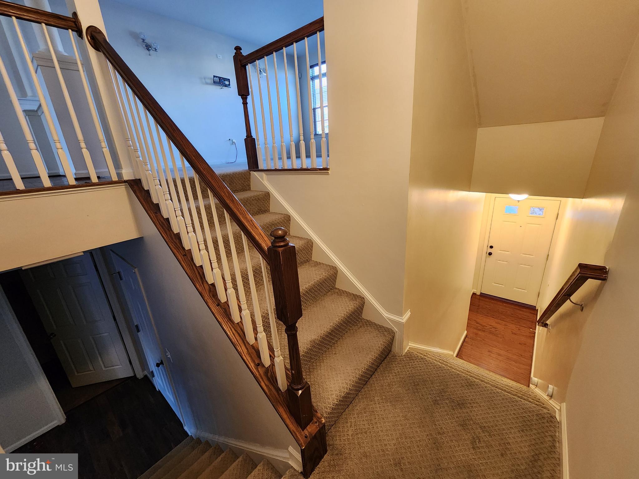 WOODSTREAM - Residential Lease